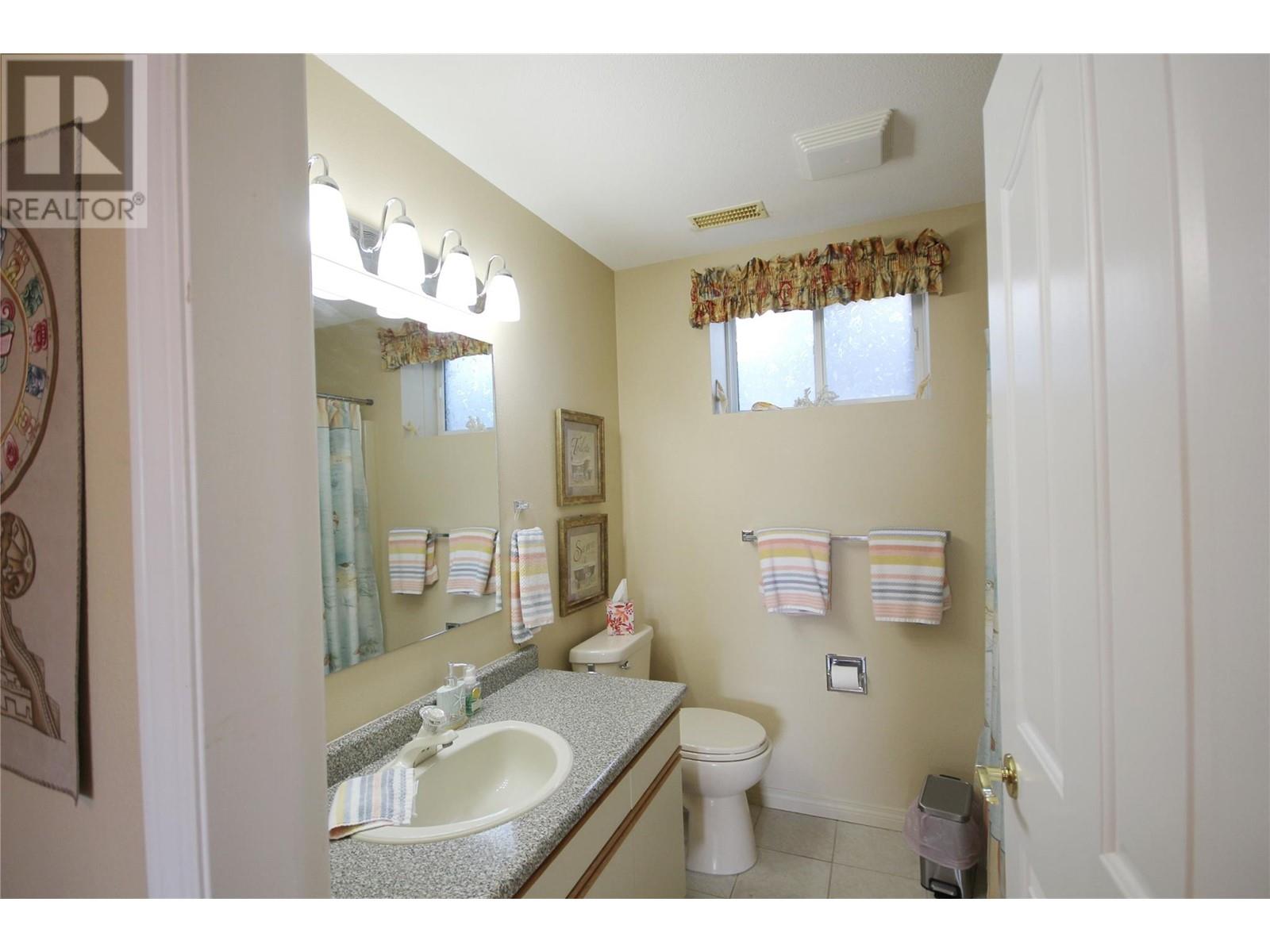 1608 Holden Road, Penticton, British Columbia  V2A 8M9 - Photo 33 - 10349146