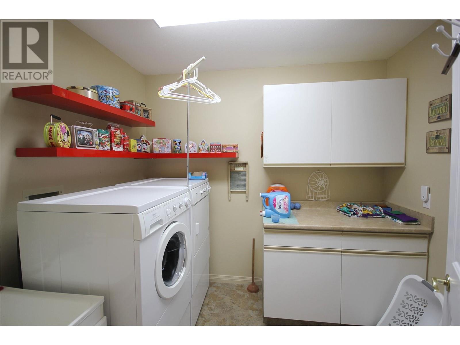 1608 Holden Road, Penticton, British Columbia  V2A 8M9 - Photo 38 - 10349146