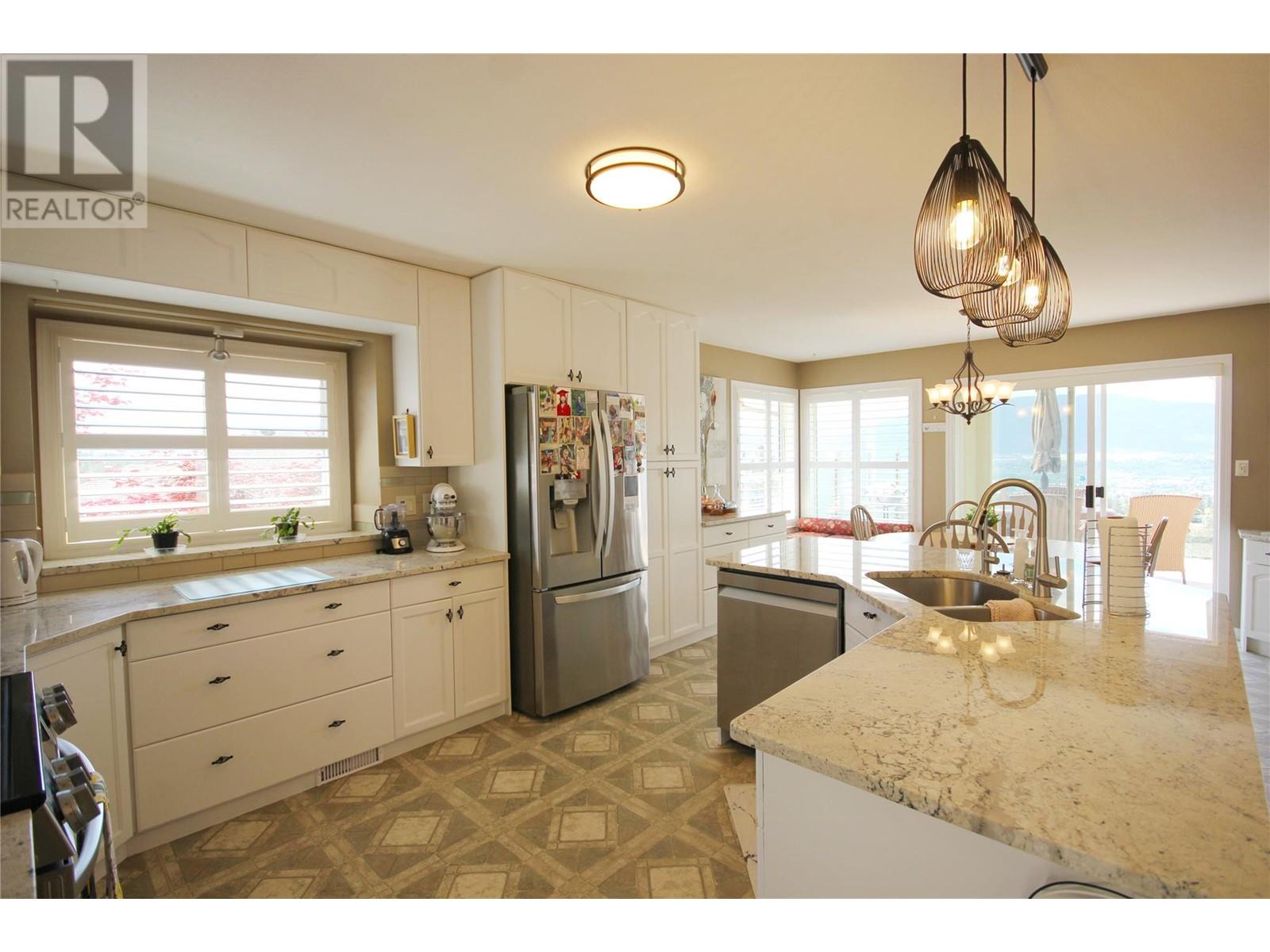 1608 Holden Road, Penticton, British Columbia  V2A 8M9 - Photo 7 - 10349146