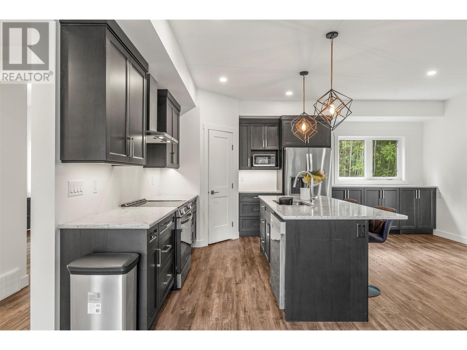 5064 Ridge Road, Eagle Bay, British Columbia  V0E 1T0 - Photo 25 - 10349295