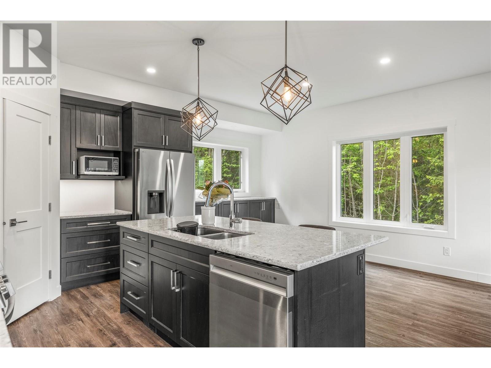 5064 Ridge Road, Eagle Bay, British Columbia  V0E 1T0 - Photo 26 - 10349295