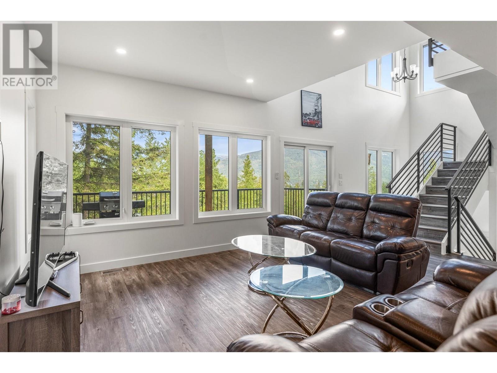 5064 Ridge Road, Eagle Bay, British Columbia  V0E 1T0 - Photo 33 - 10349295