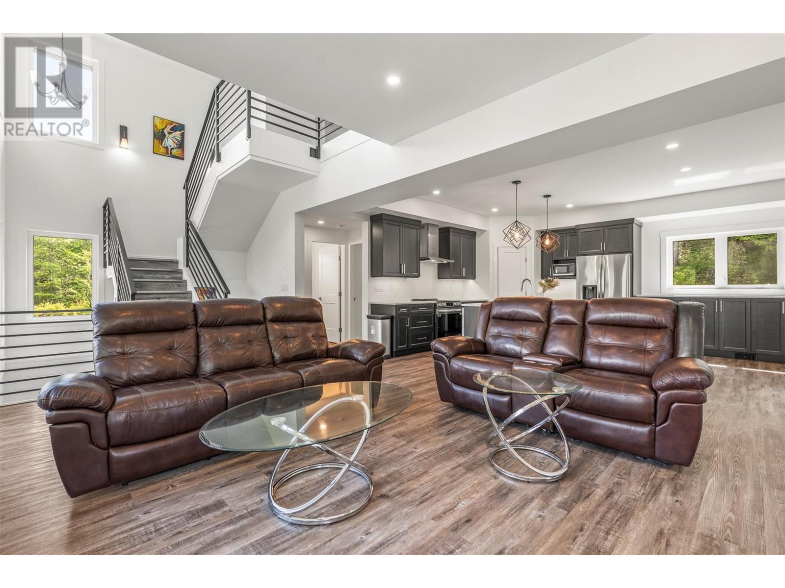 5064 Ridge Road, Eagle Bay, British Columbia  V0E 1T0 - Photo 43 - 10349295