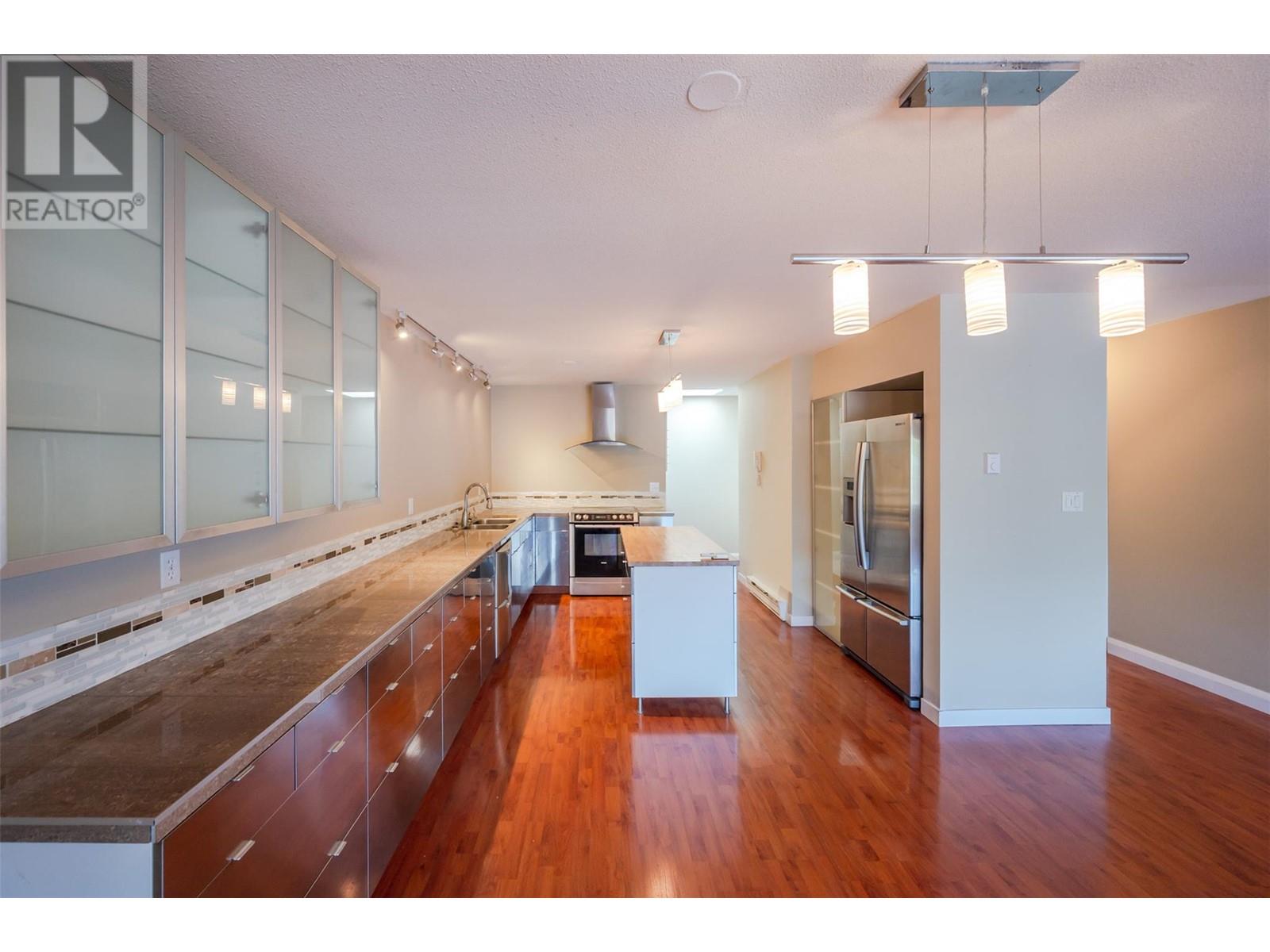 208 Ellis Street Unit# 303, Penticton, British Columbia  V2A 4L6 - Photo 18 - 10349357