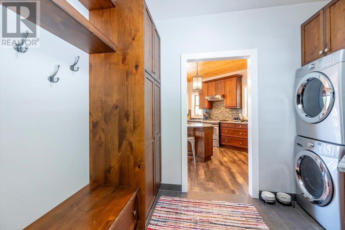 9942 Osprey Landing Drive, Wardner, British Columbia  V0B 2J0 - Photo 28 - 10349340