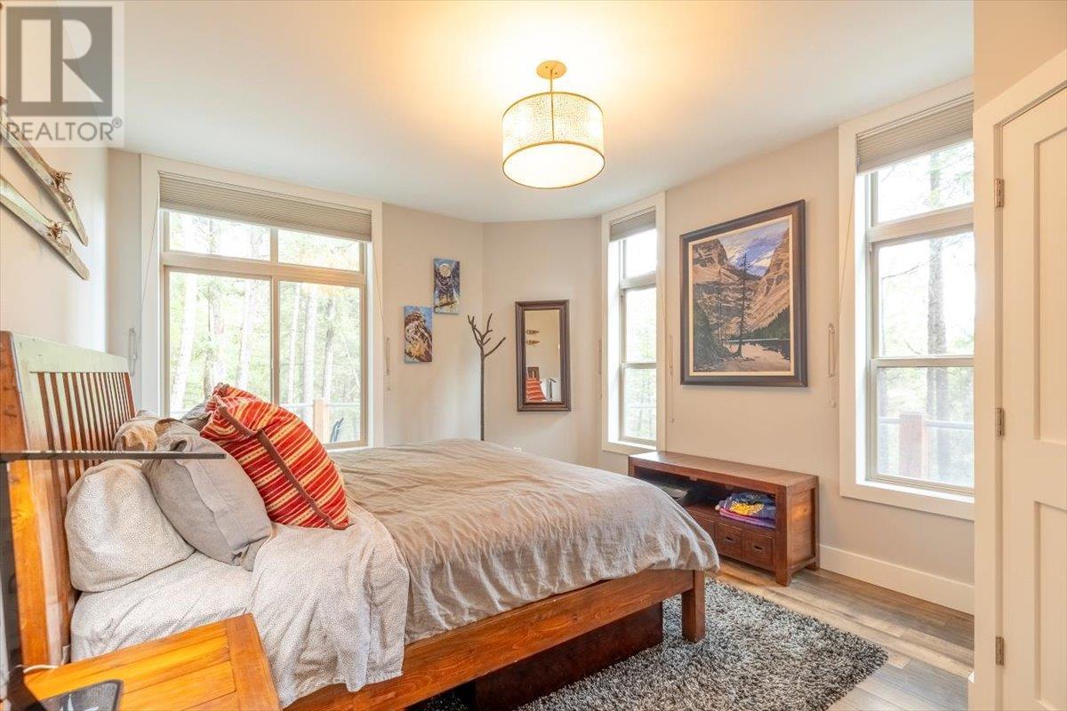 9942 Osprey Landing Drive, Wardner, British Columbia  V0B 2J0 - Photo 30 - 10349340