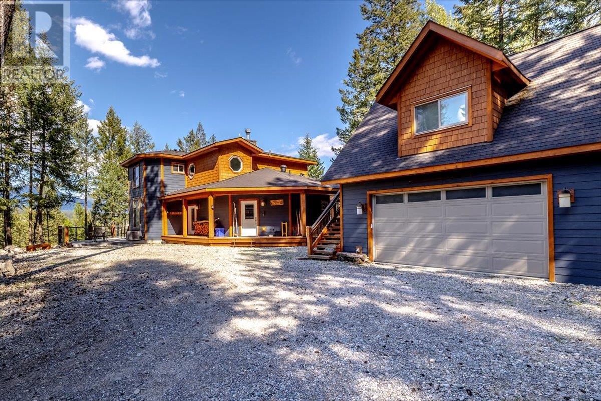 9942 Osprey Landing Drive, Wardner, British Columbia  V0B 2J0 - Photo 46 - 10349340