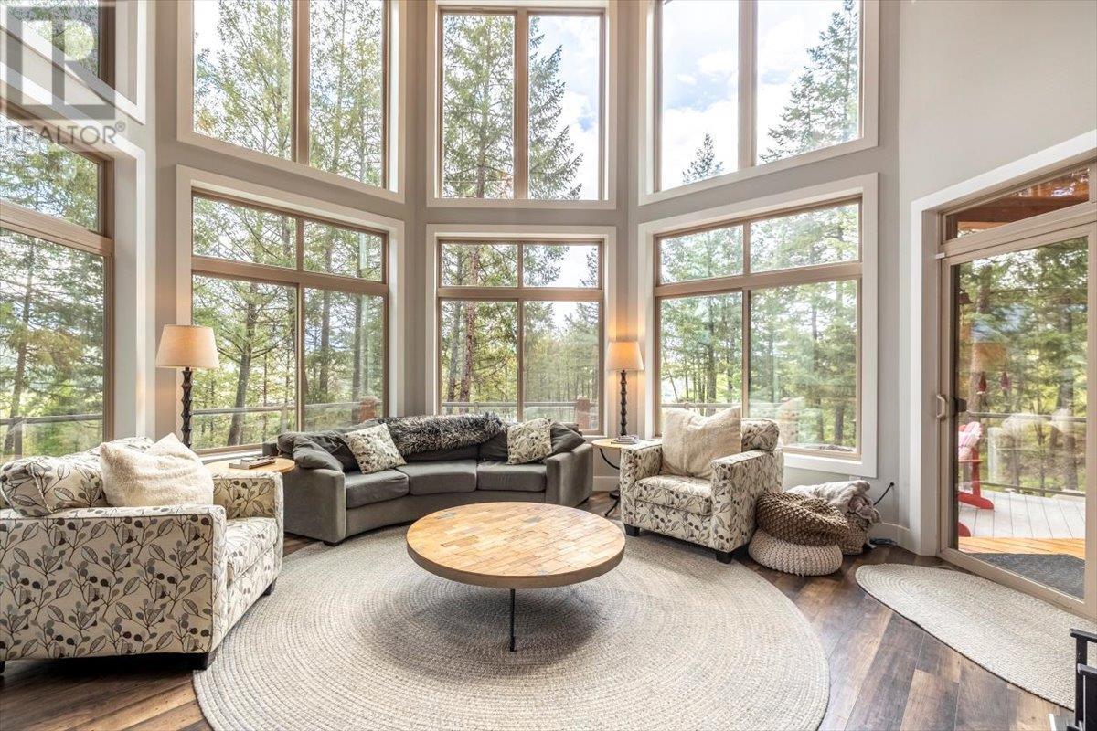 9942 Osprey Landing Drive, Wardner, British Columbia  V0B 2J0 - Photo 7 - 10349340