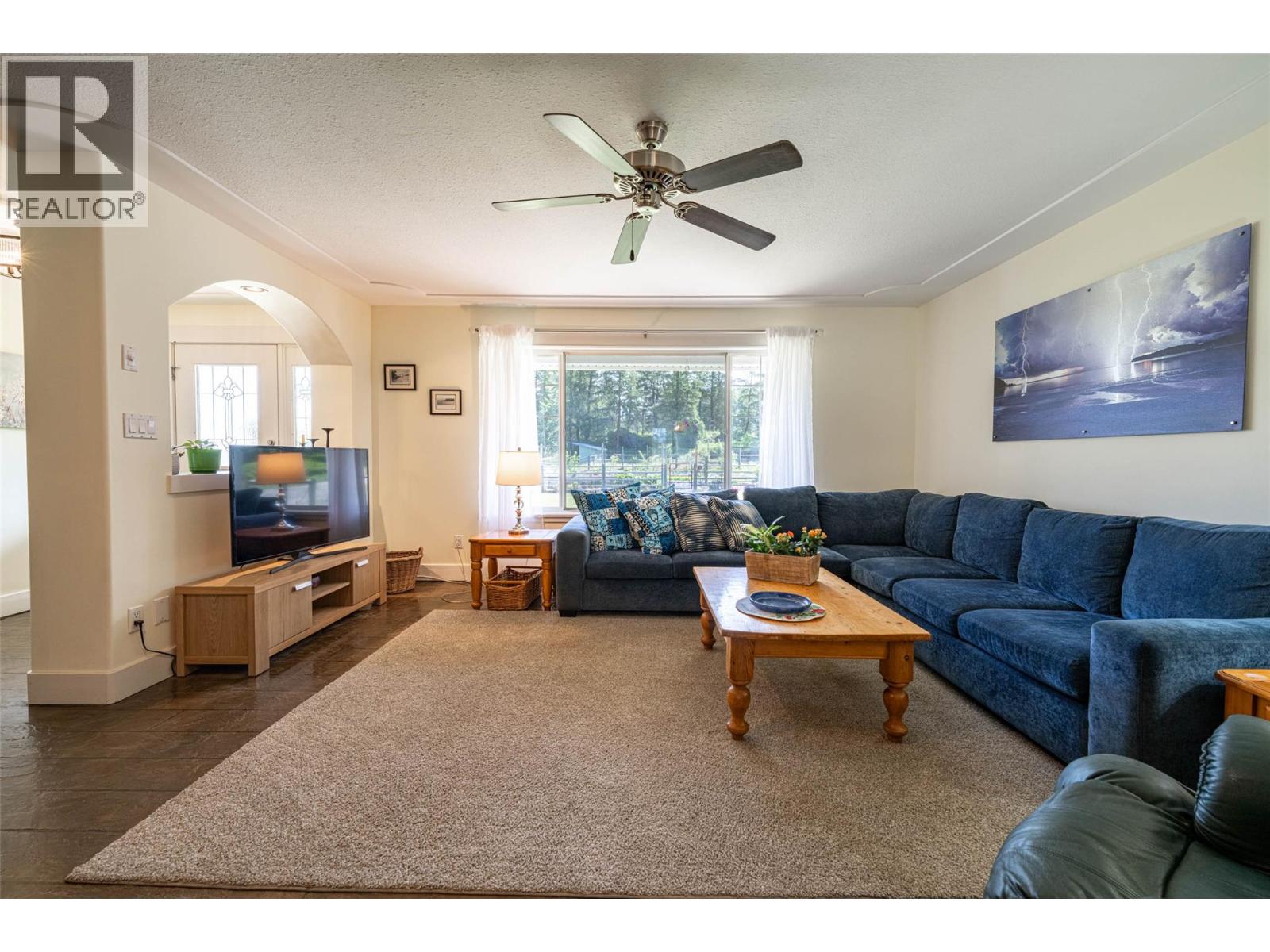 4858 Salmon River Road, Spallumcheen, British Columbia  V0E 1B4 - Photo 28 - 10347783