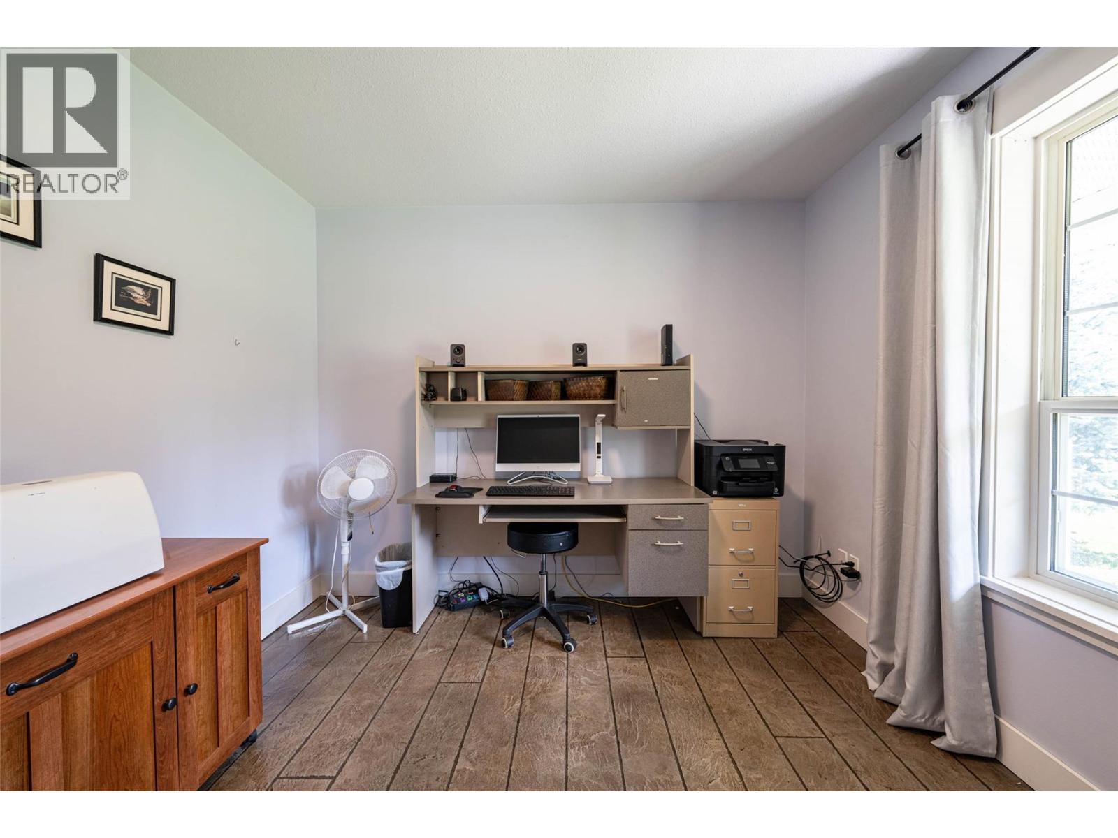 4858 Salmon River Road, Spallumcheen, British Columbia  V0E 1B4 - Photo 46 - 10347783