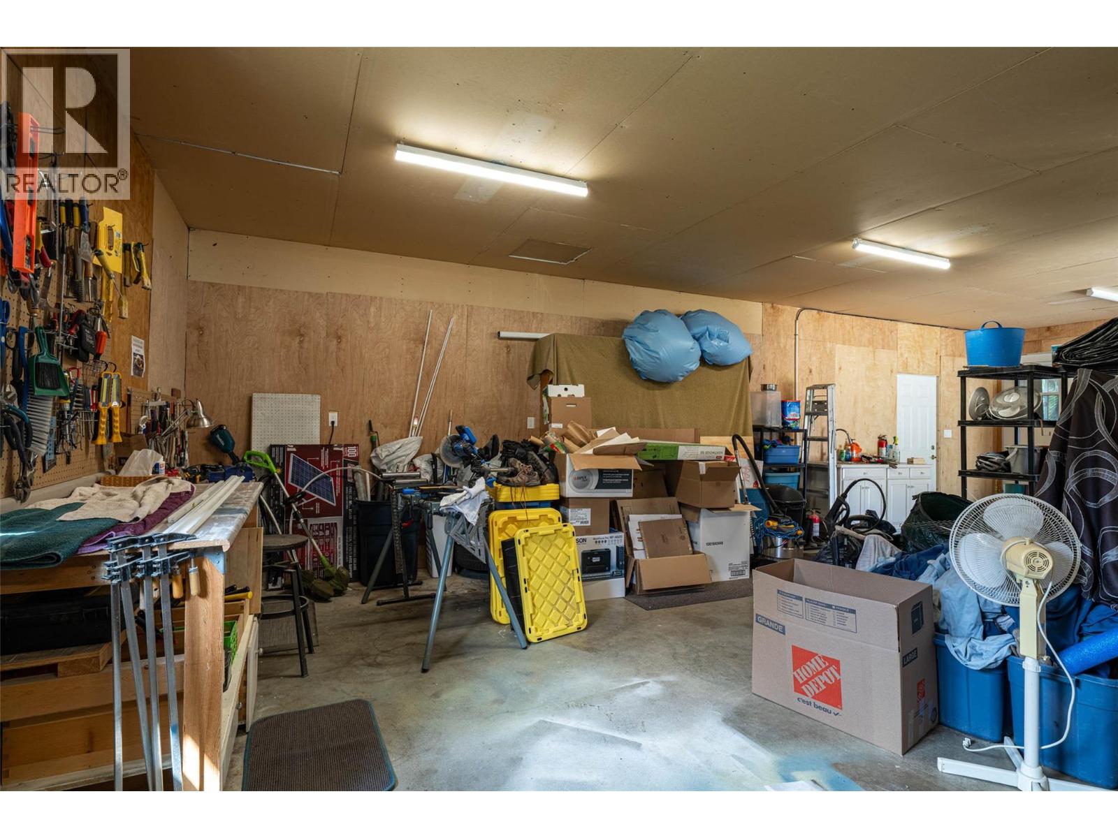 4858 Salmon River Road, Spallumcheen, British Columbia  V0E 1B4 - Photo 56 - 10347783