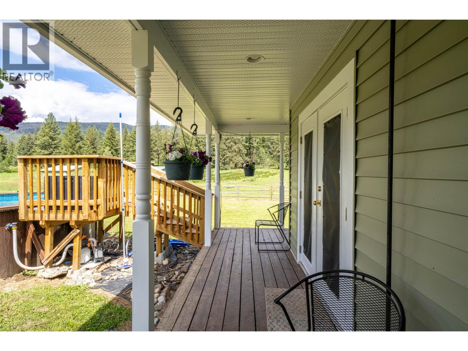 4858 Salmon River Road, Spallumcheen, British Columbia  V0E 1B4 - Photo 77 - 10347783