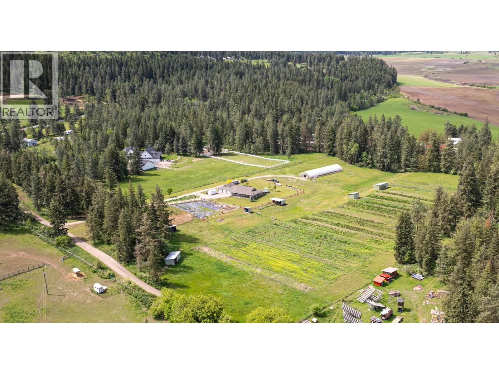 4858 Salmon River Road, Spallumcheen, British Columbia  V0E 1B4 - Photo 94 - 10347783