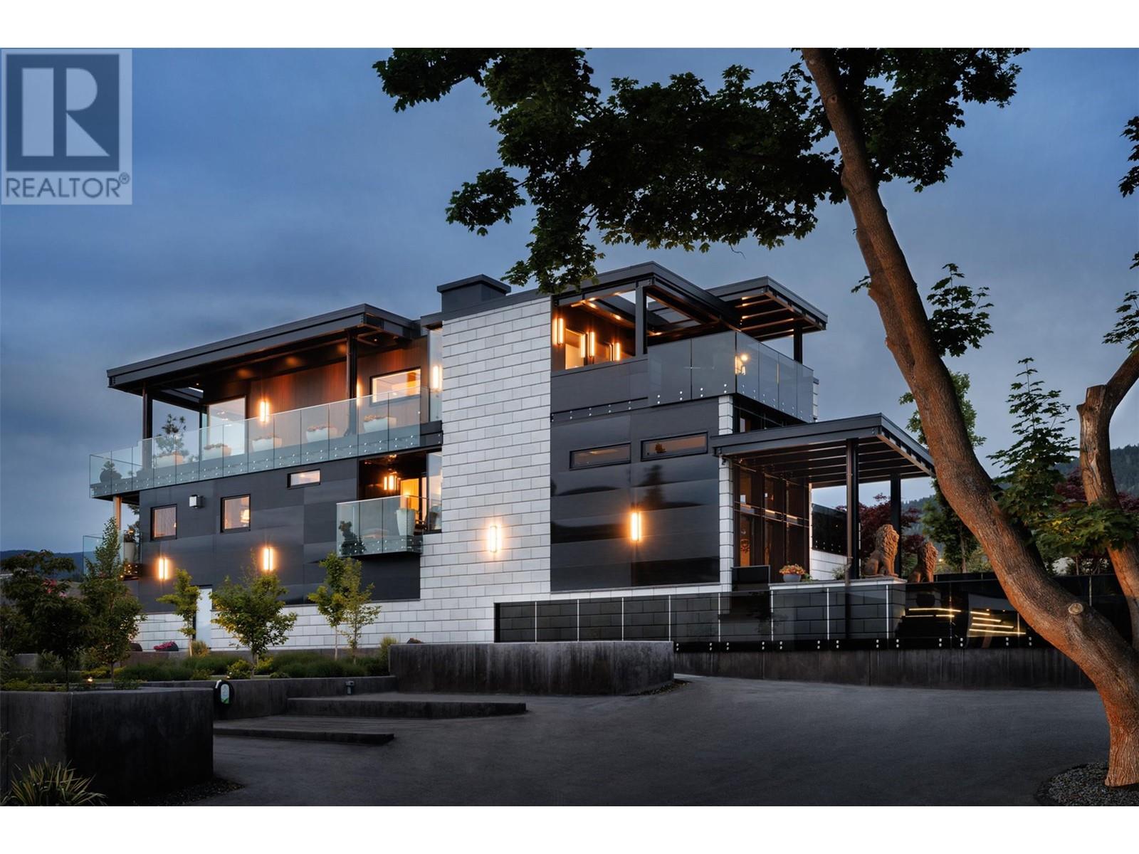 581 Vancouver Avenue, Penticton, British Columbia  V2A 1A4 - Photo 28 - 10349249