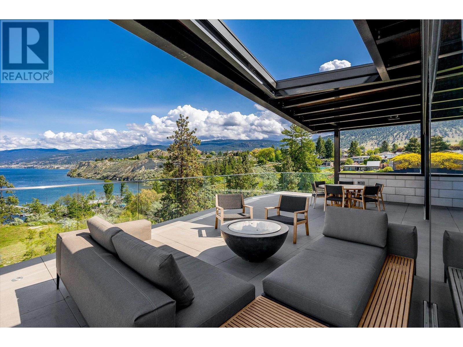 581 Vancouver Avenue, Penticton, British Columbia  V2A 1A4 - Photo 5 - 10349249
