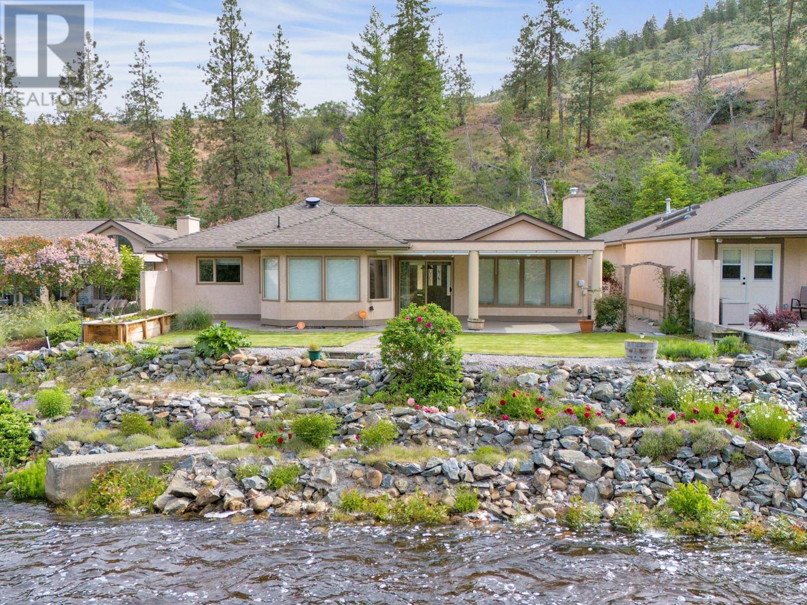102 Forestbrook Place Unit# 136, Penticton, British Columbia  V2A 2G4 - Photo 2 - 10349155