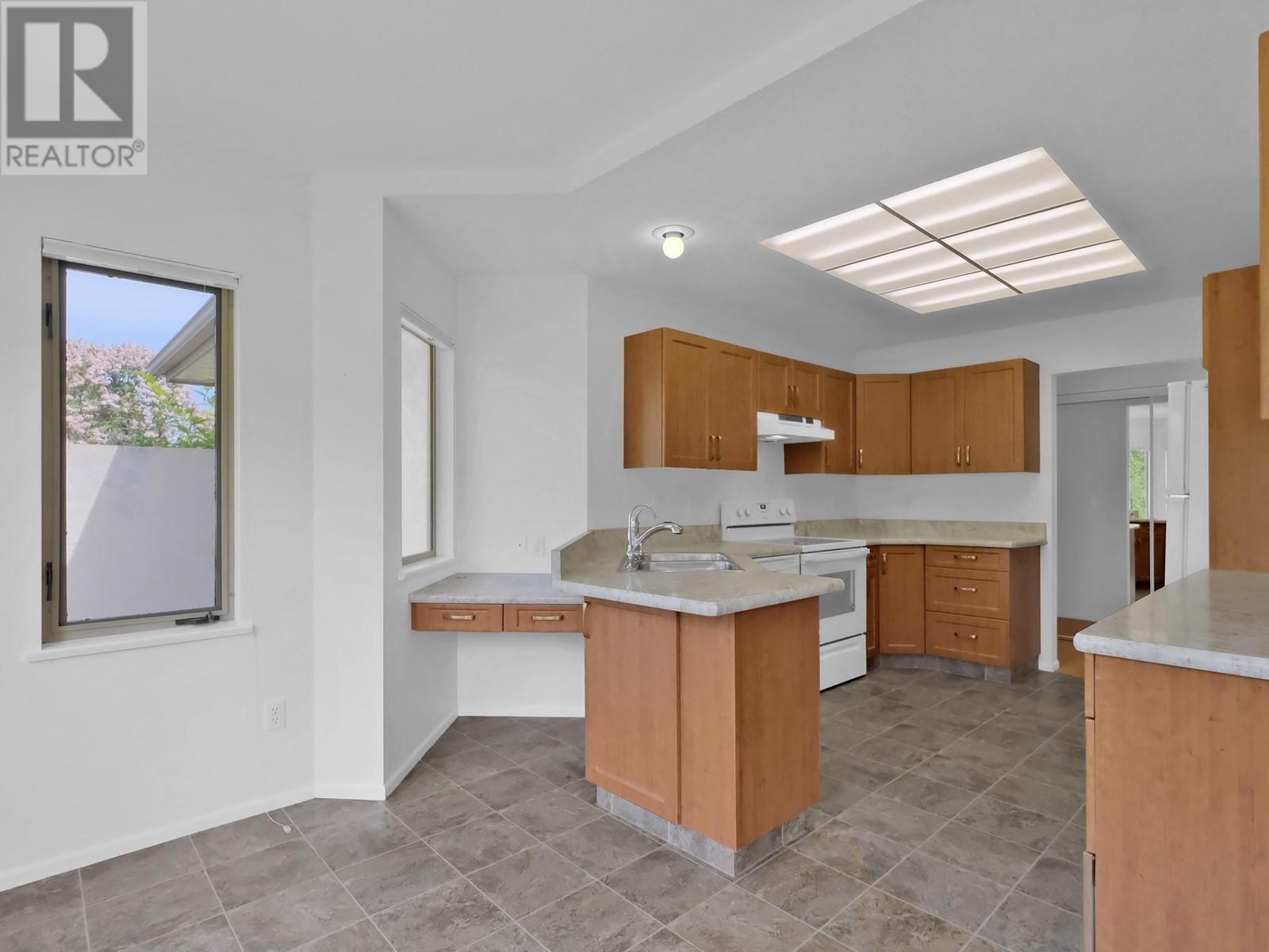 102 Forestbrook Place Unit# 136, Penticton, British Columbia  V2A 2G4 - Photo 7 - 10349155