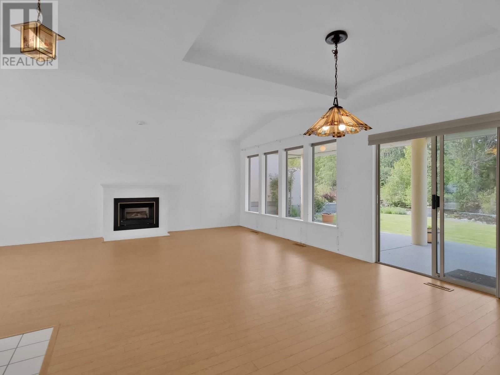 102 Forestbrook Place Unit# 136, Penticton, British Columbia  V2A 2G4 - Photo 8 - 10349155