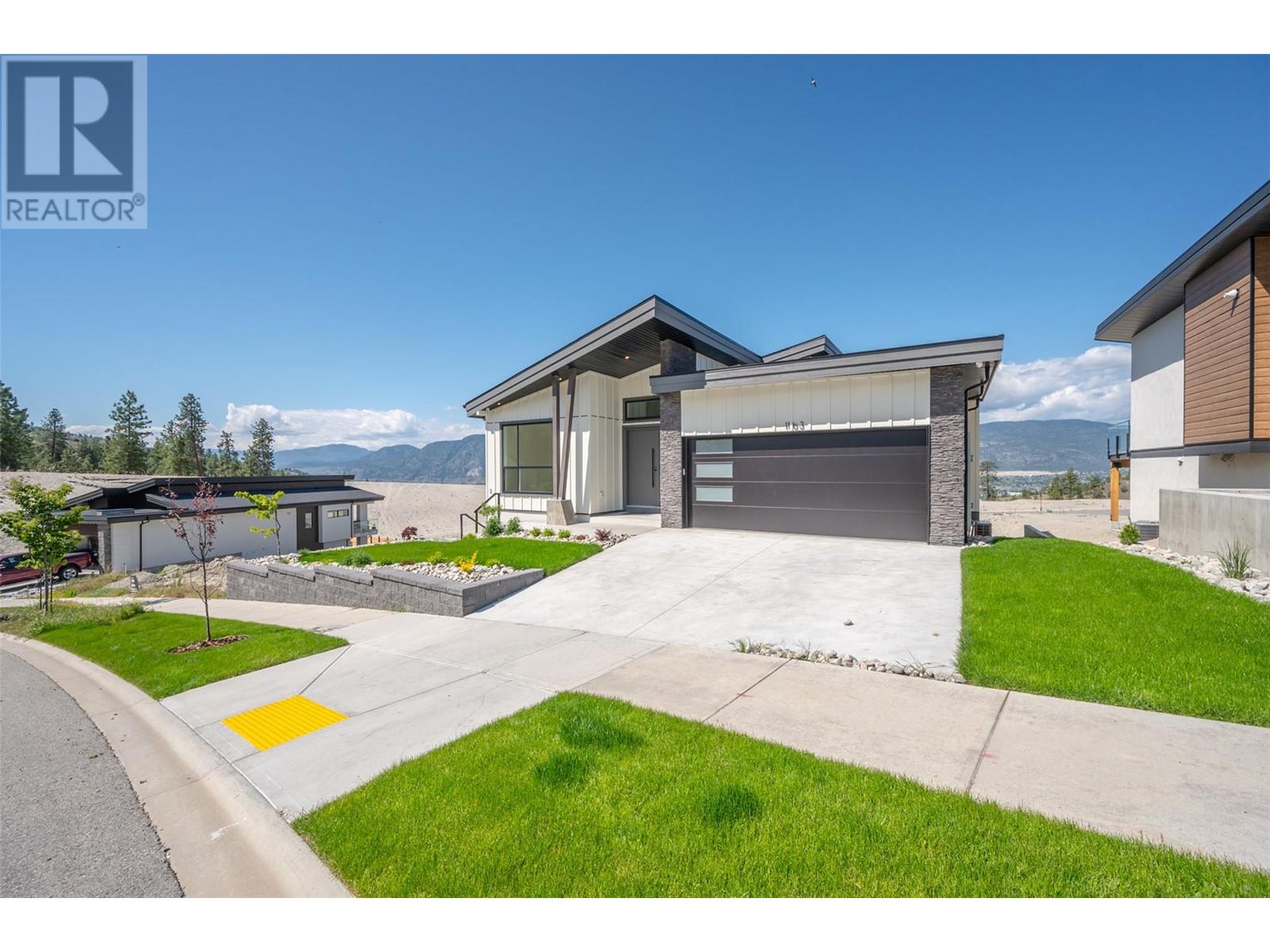 1163 Elk Street, Penticton, British Columbia  V2A 0C9 - Photo 1 - 10349527