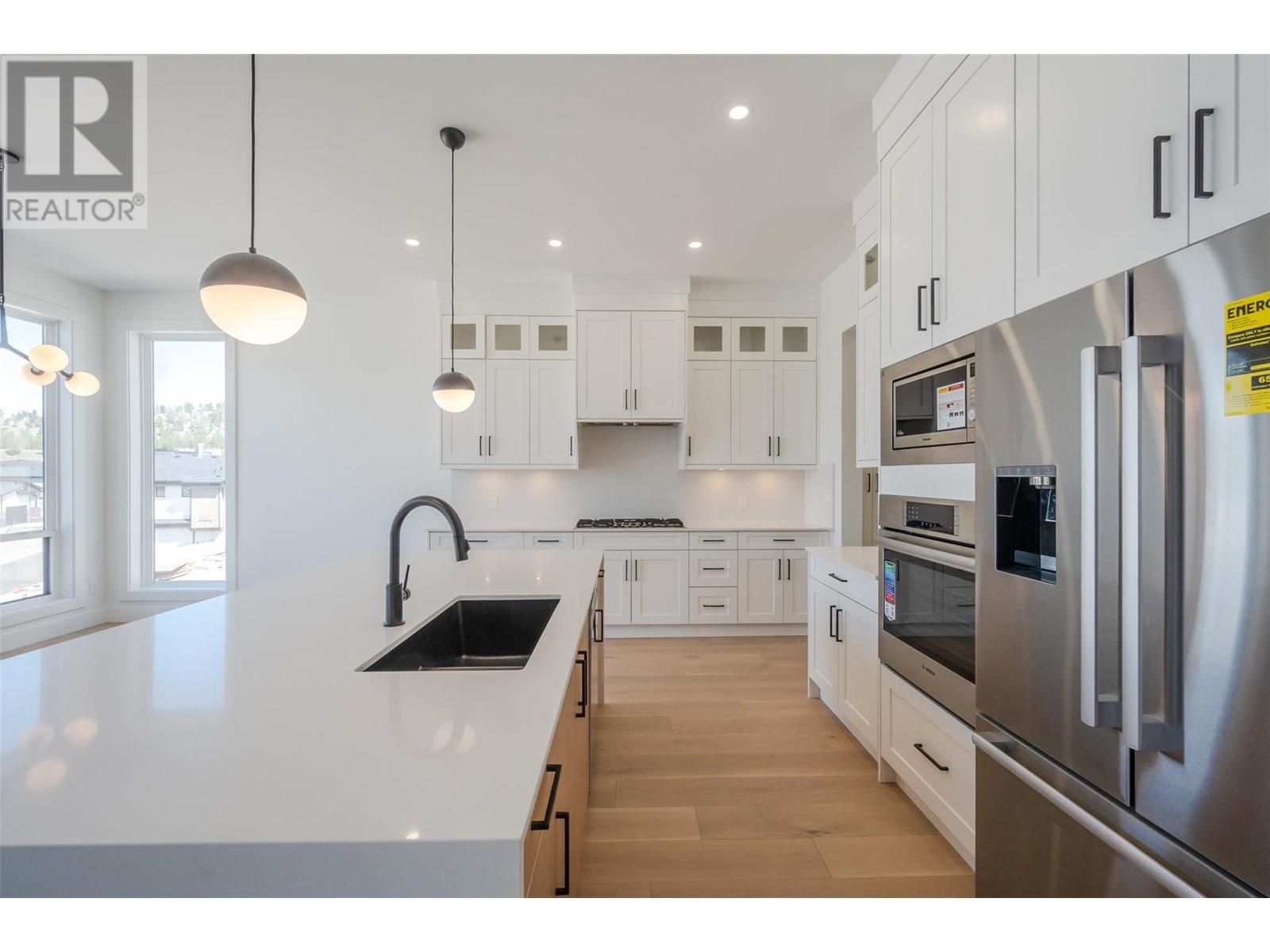 1163 Elk Street, Penticton, British Columbia  V2A 0C9 - Photo 12 - 10349527