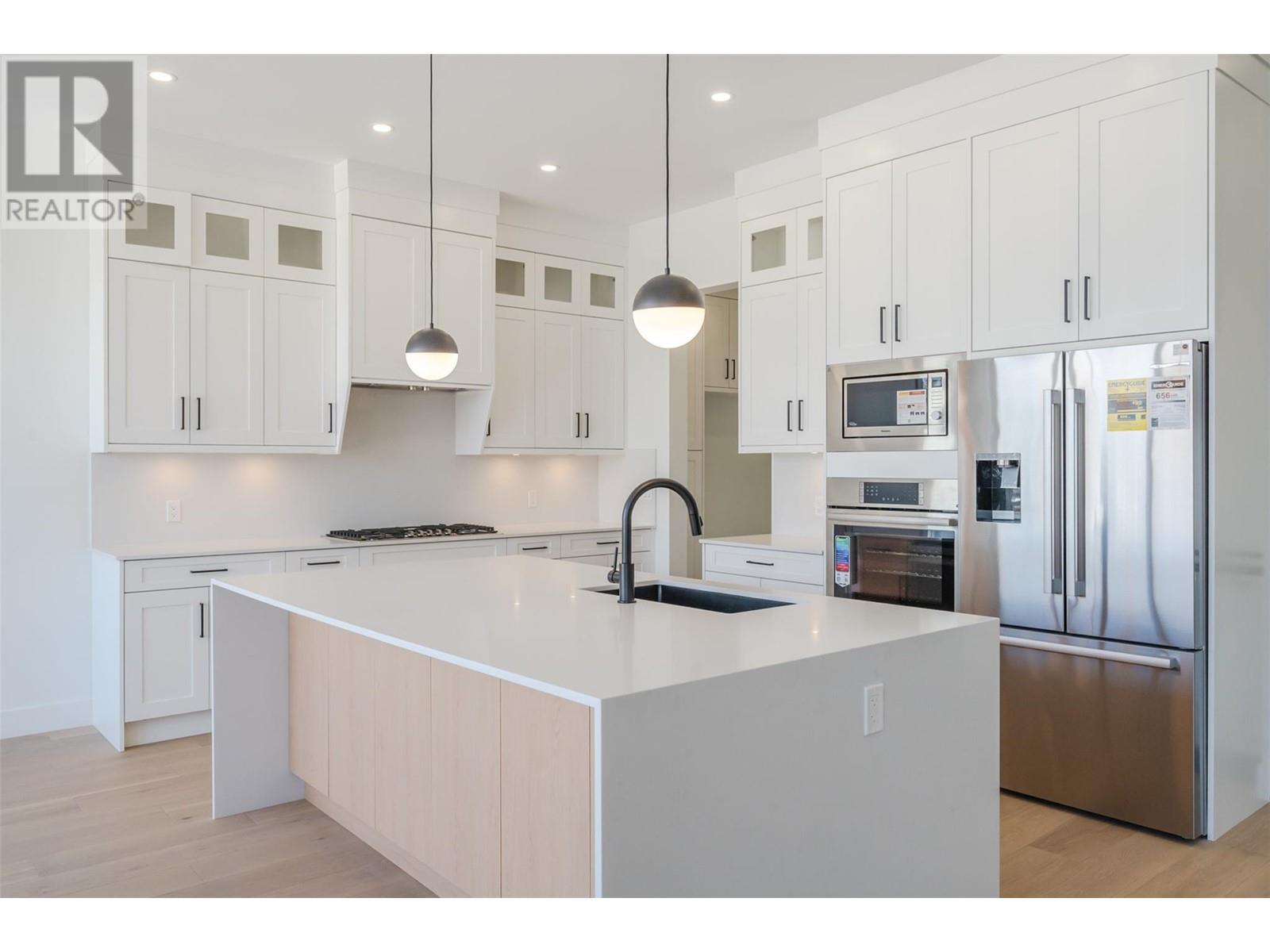 1163 Elk Street, Penticton, British Columbia  V2A 0C9 - Photo 14 - 10349527
