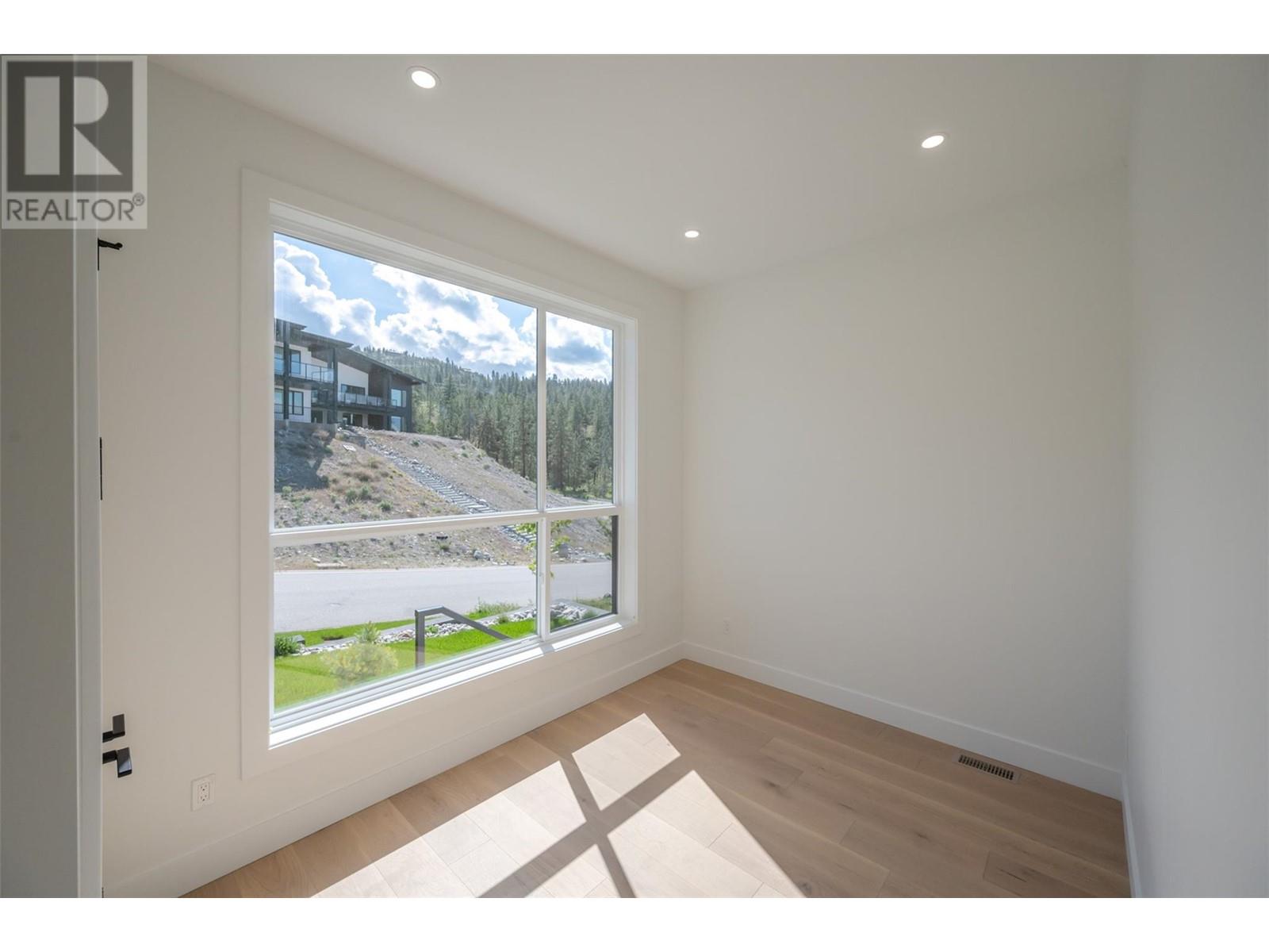 1163 Elk Street, Penticton, British Columbia  V2A 0C9 - Photo 33 - 10349527