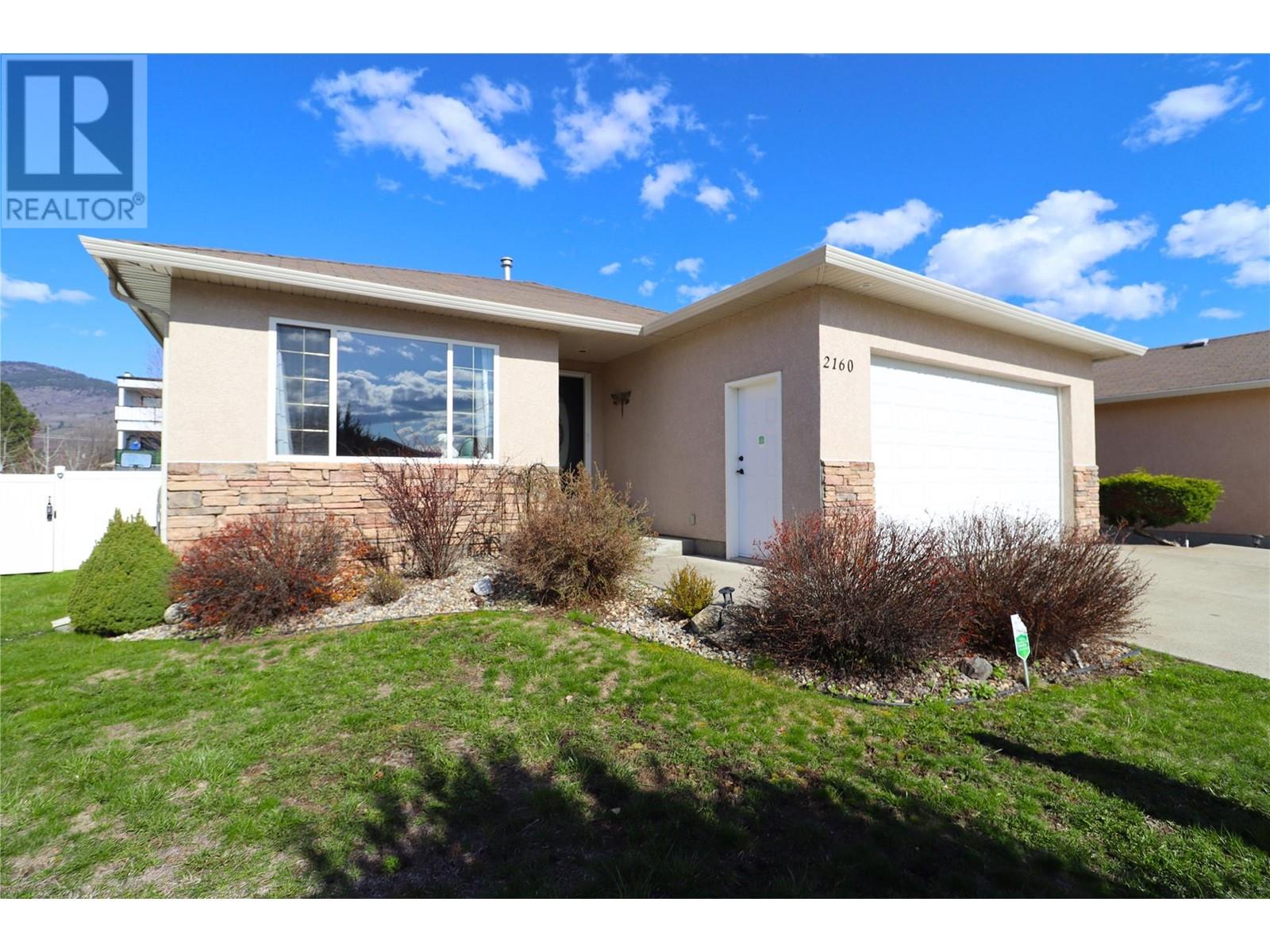 2160 Brycen Place, Grand Forks, British Columbia  V0H 1H0 - Photo 11 - 10349553