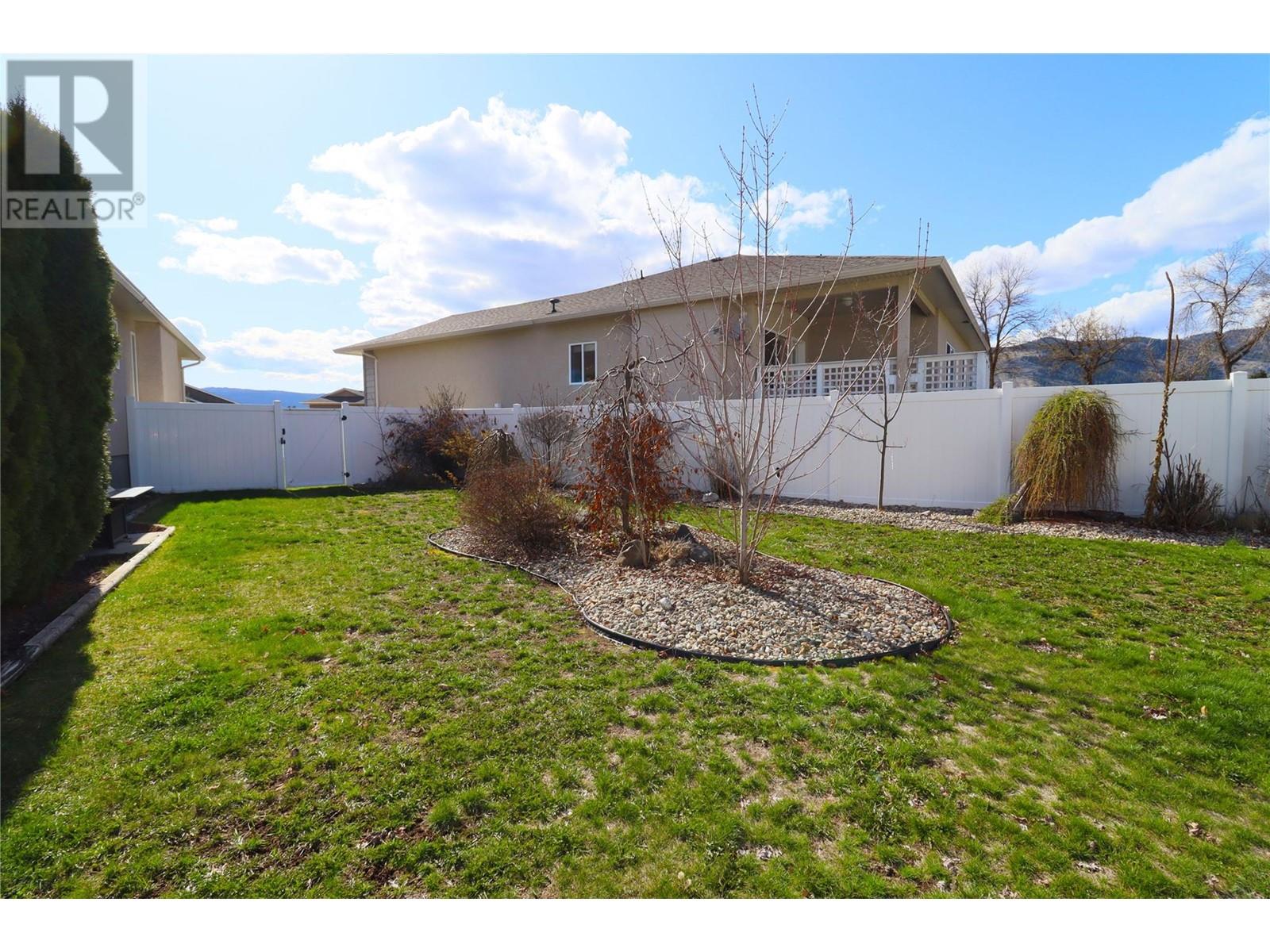 2160 Brycen Place, Grand Forks, British Columbia  V0H 1H0 - Photo 21 - 10349553