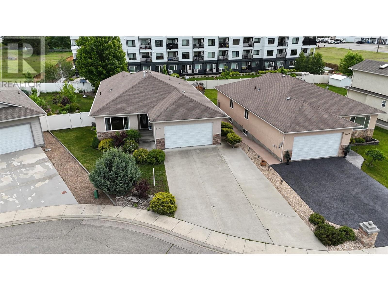 2160 Brycen Place, Grand Forks, British Columbia  V0H 1H0 - Photo 3 - 10349553