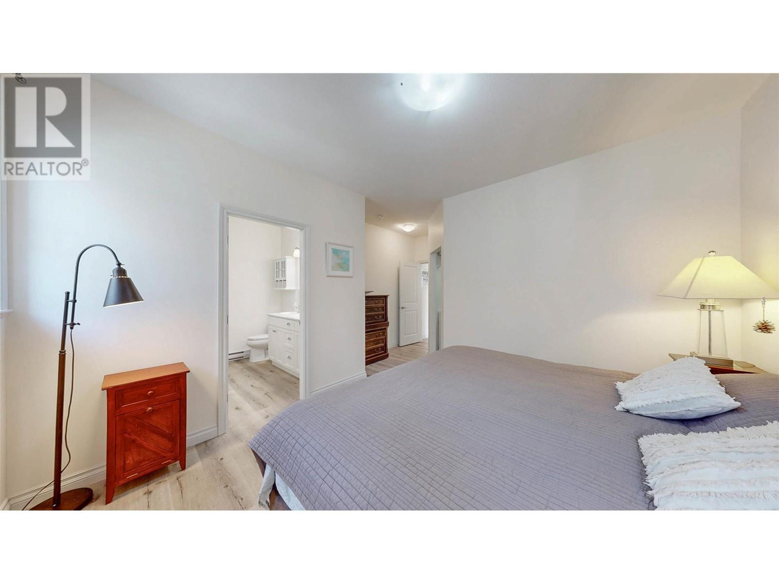 2450 Radio Tower Road Unit# 1, Oliver, British Columbia  V0H 1T1 - Photo 3 - 10349265
