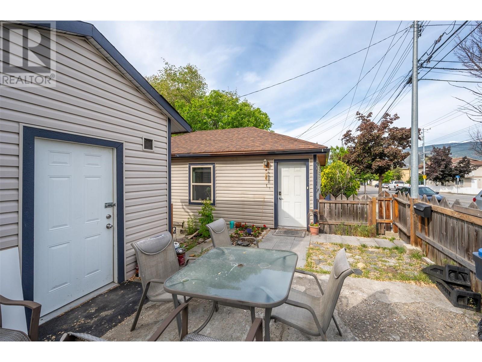 508 Eckhardt Avenue E, Penticton, British Columbia  V2A 1Z8 - Photo 37 - 10348214