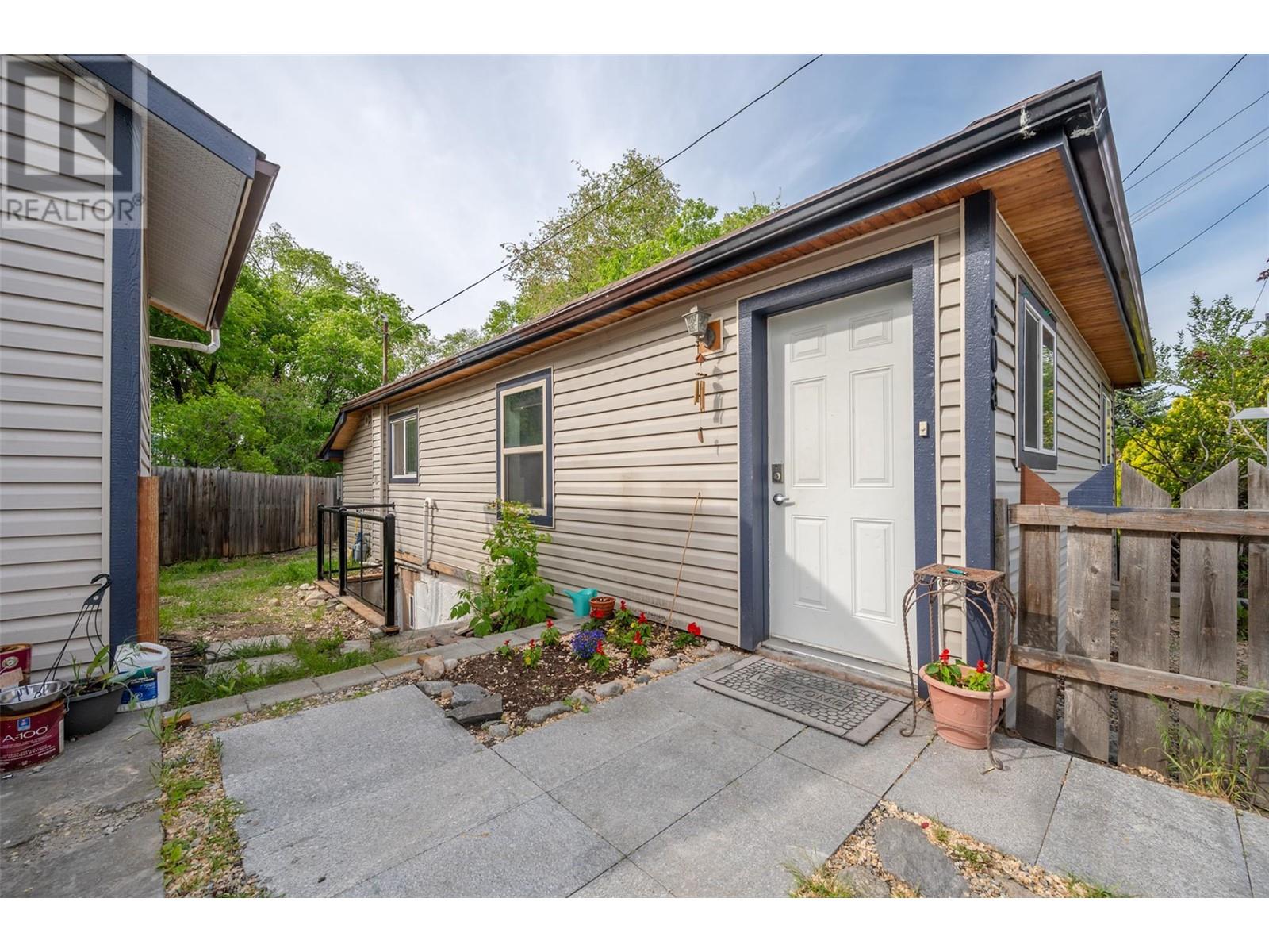 508 Eckhardt Avenue E, Penticton, British Columbia  V2A 1Z8 - Photo 40 - 10348214