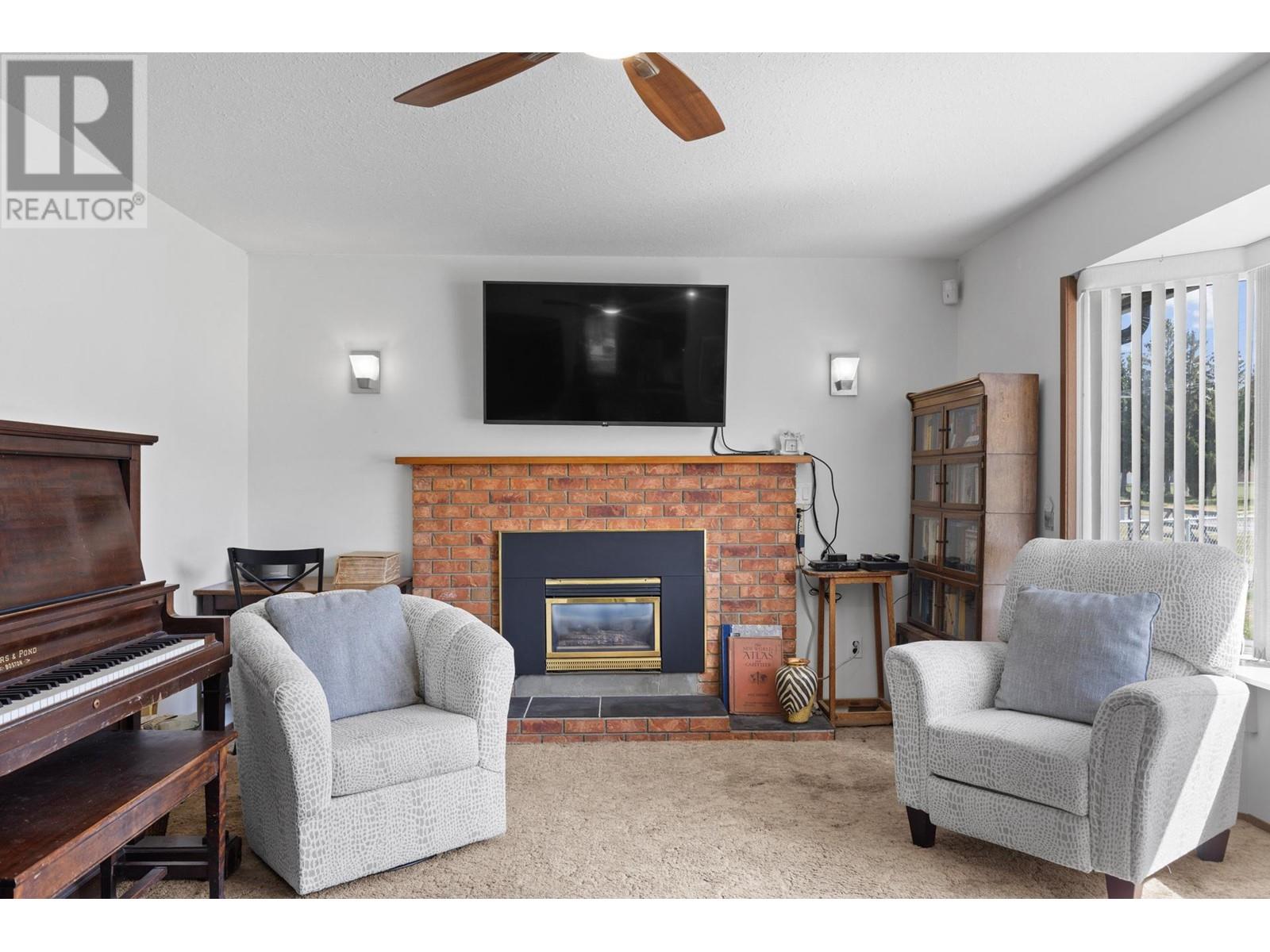 684 Merlot Avenue, Oliver, British Columbia  V0H 1T4 - Photo 18 - 10349626