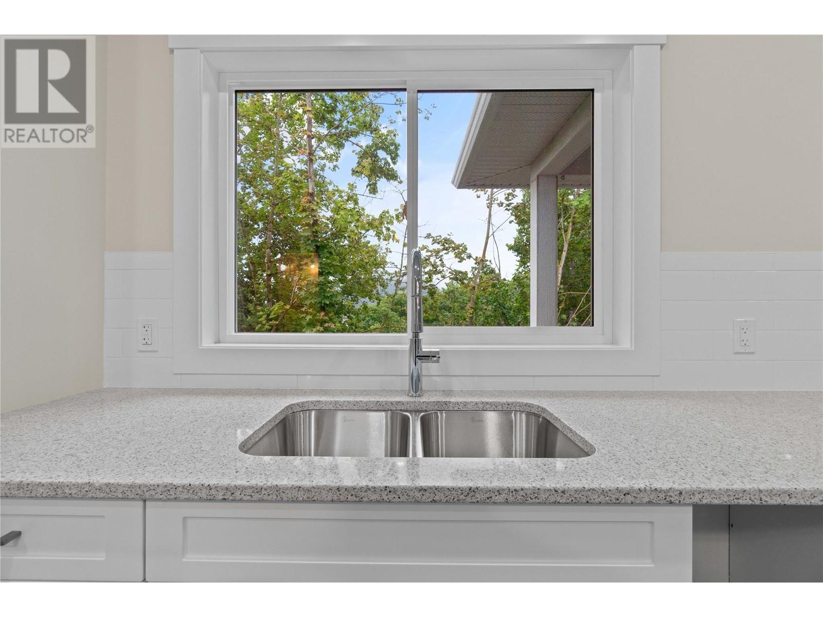 806 Cliff Avenue Unit# 104, Enderby, British Columbia  V0E 1V1 - Photo 19 - 10349545