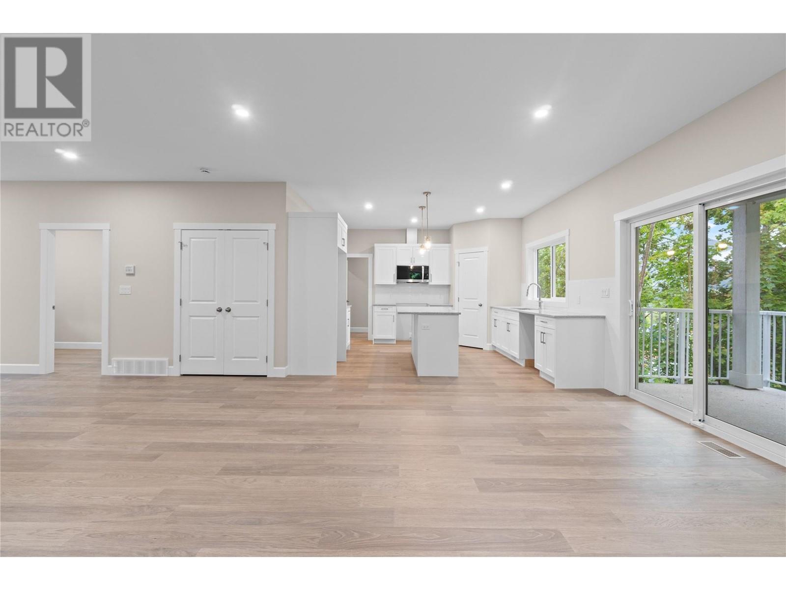 806 Cliff Avenue Unit# 104, Enderby, British Columbia  V0E 1V1 - Photo 36 - 10349545