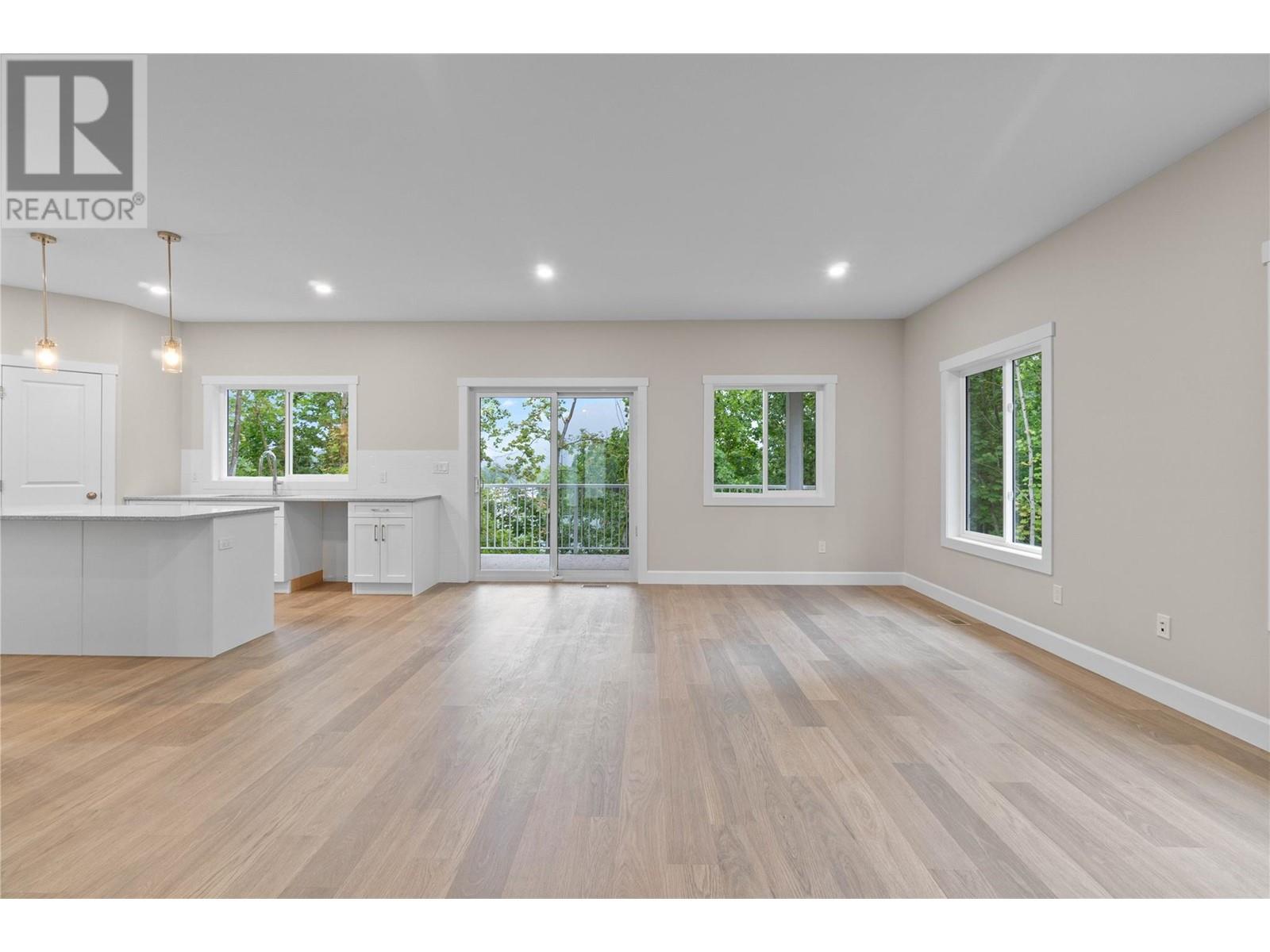 806 Cliff Avenue Unit# 104, Enderby, British Columbia  V0E 1V1 - Photo 38 - 10349545