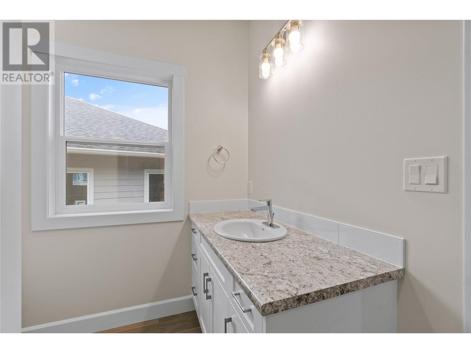 806 Cliff Avenue Unit# 104, Enderby, British Columbia  V0E 1V1 - Photo 8 - 10349545