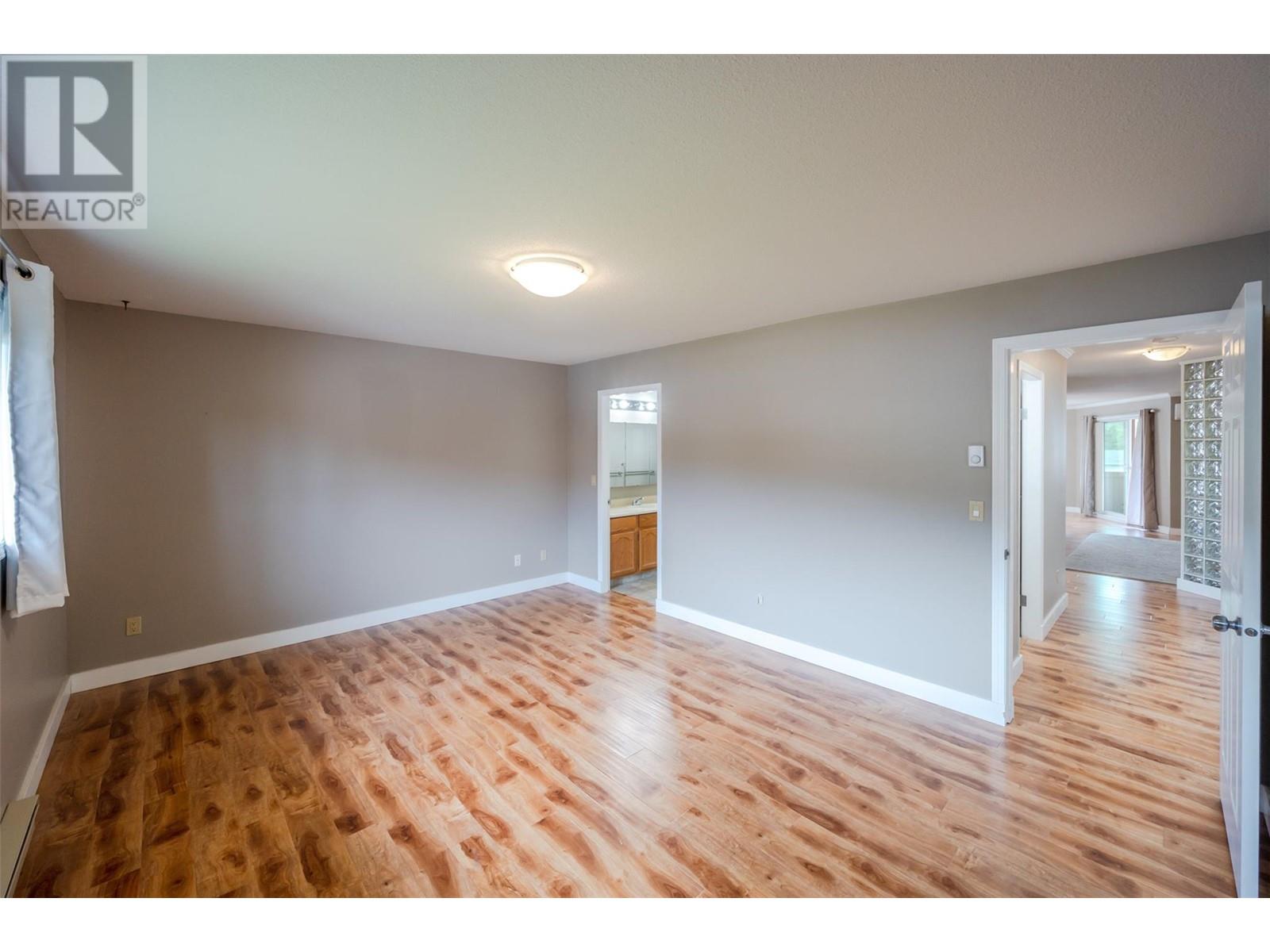 157 Green Avenue W Unit# 201, Penticton, British Columbia  V2A 3S9 - Photo 25 - 10349608