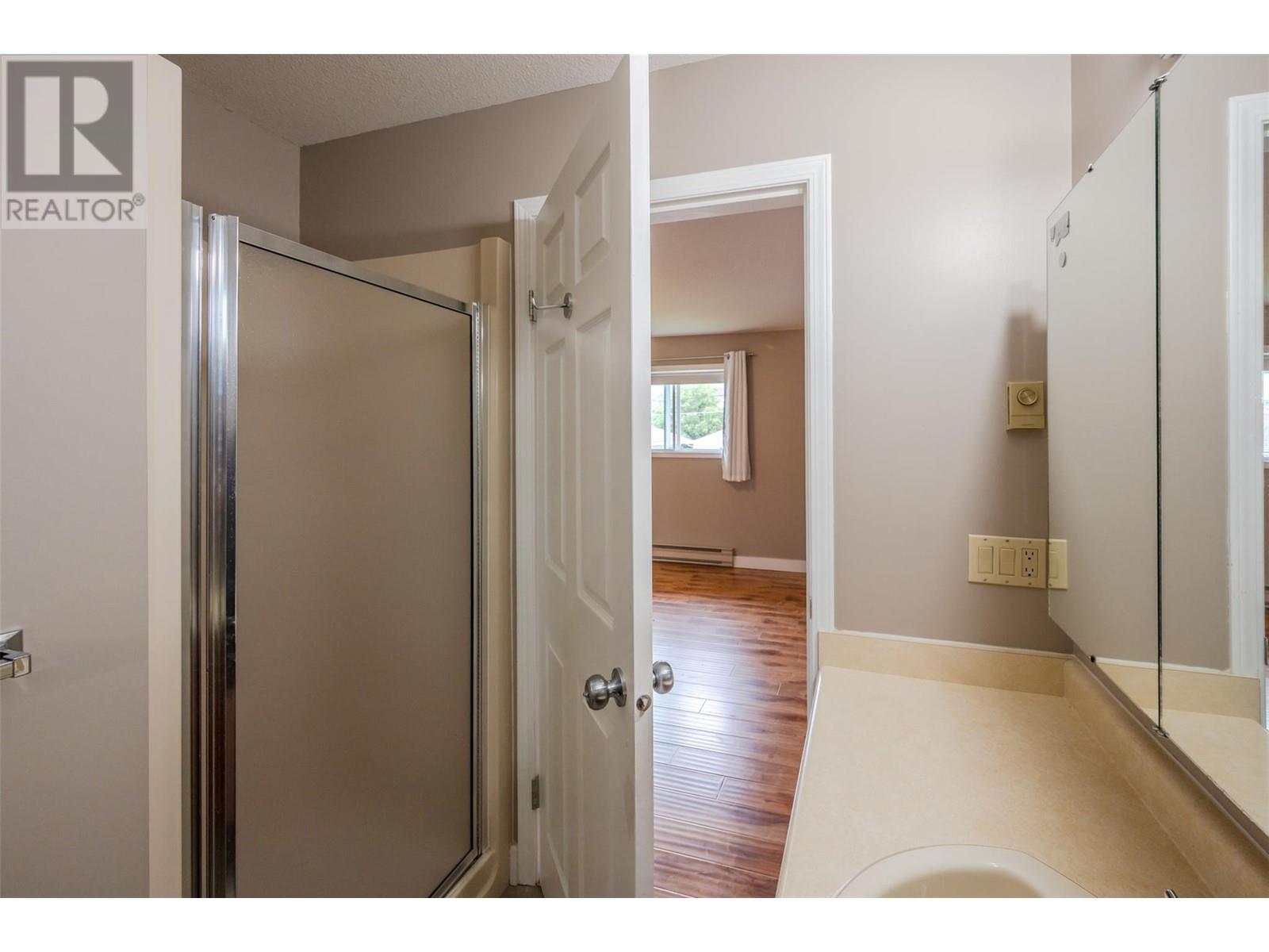 157 Green Avenue W Unit# 201, Penticton, British Columbia  V2A 3S9 - Photo 27 - 10349608
