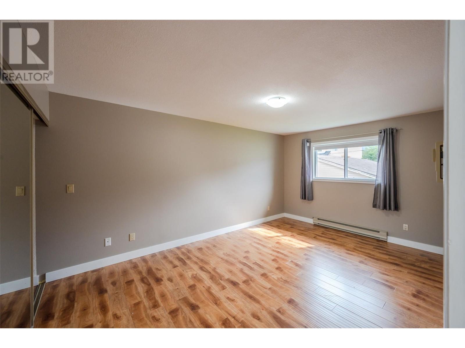 157 Green Avenue W Unit# 201, Penticton, British Columbia  V2A 3S9 - Photo 8 - 10349608