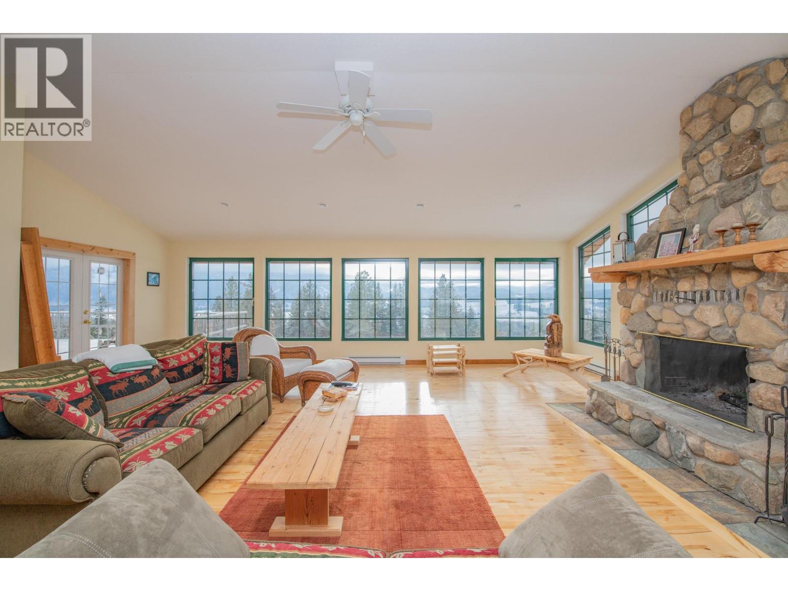 233 Albers Road, Lumby, British Columbia  V0E 2G5 - Photo 12 - 10334462