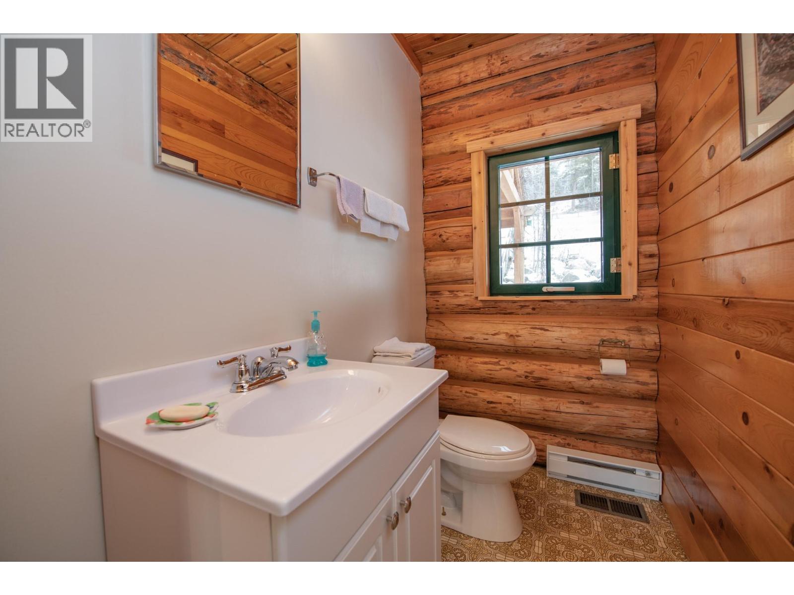 233 Albers Road, Lumby, British Columbia  V0E 2G5 - Photo 27 - 10334462