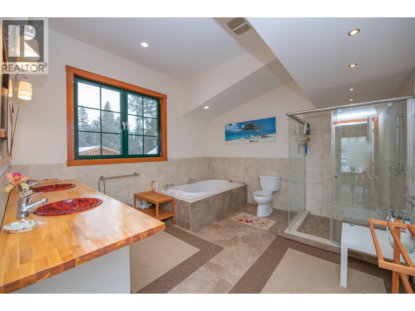 233 Albers Road, Lumby, British Columbia  V0E 2G5 - Photo 33 - 10334462