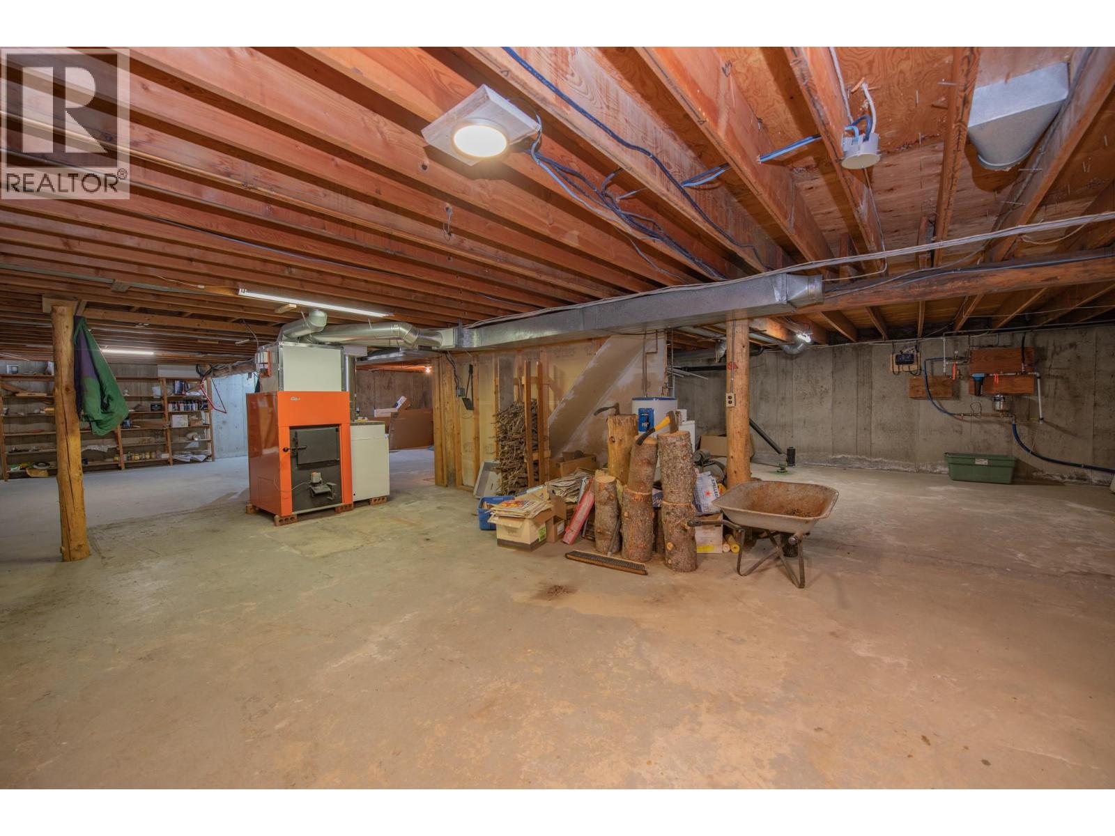 233 Albers Road, Lumby, British Columbia  V0E 2G5 - Photo 44 - 10334462