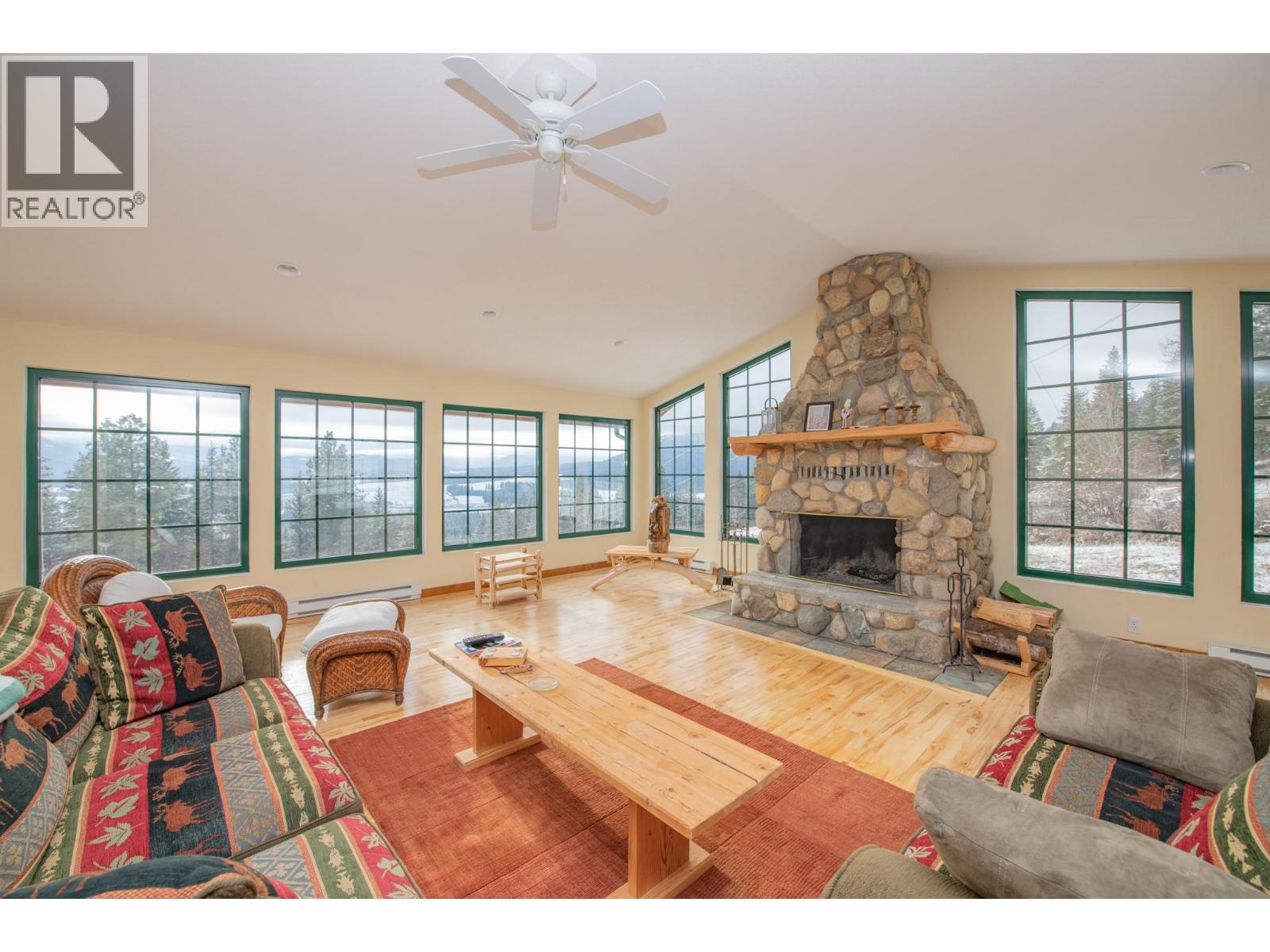 233 Albers Road, Lumby, British Columbia  V0E 2G5 - Photo 9 - 10334462