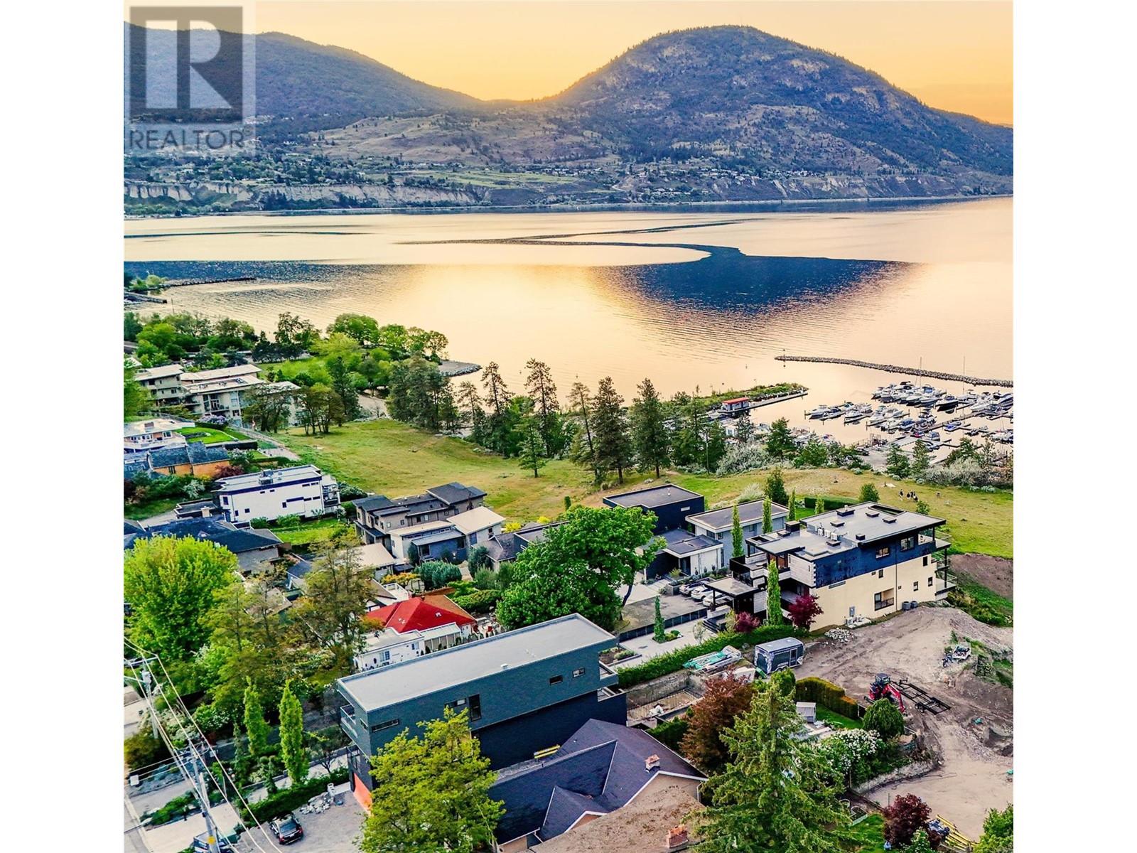593 Vancouver Avenue, Penticton, British Columbia  V2A 1A4 - Photo 4 - 10349468