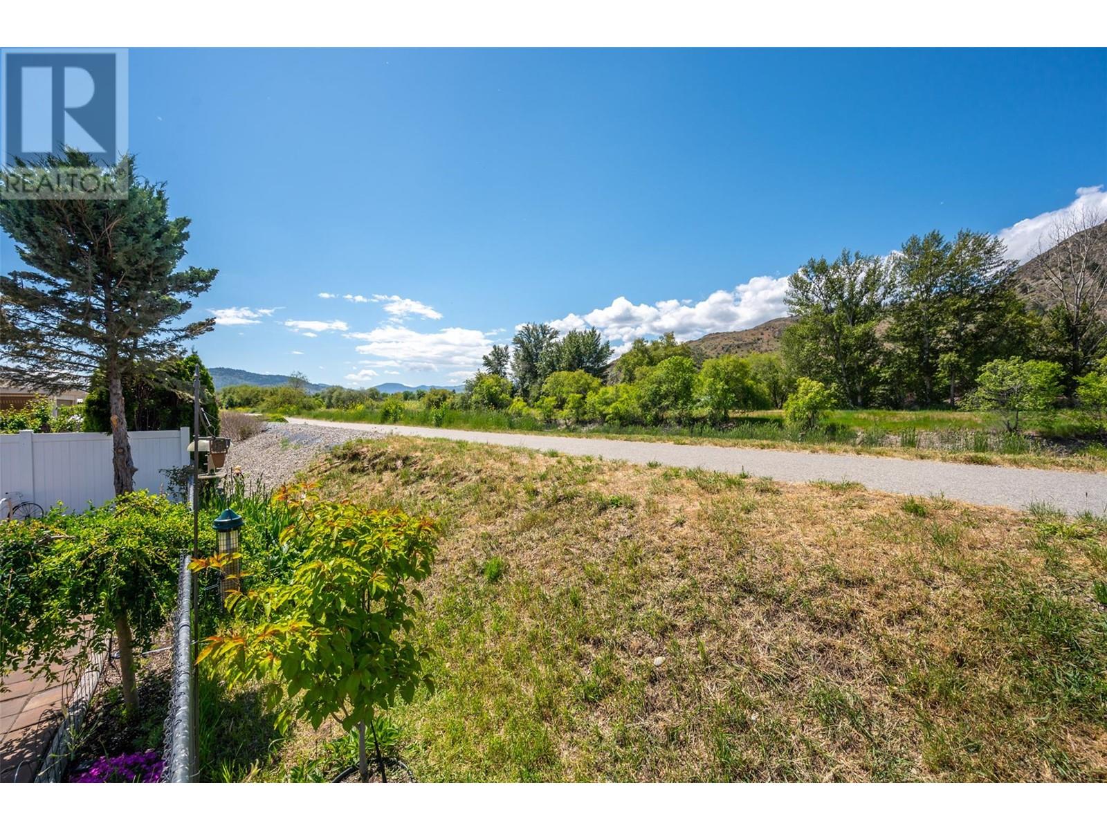 166 Willows Place, Oliver, British Columbia  V0H 1T4 - Photo 47 - 10349385
