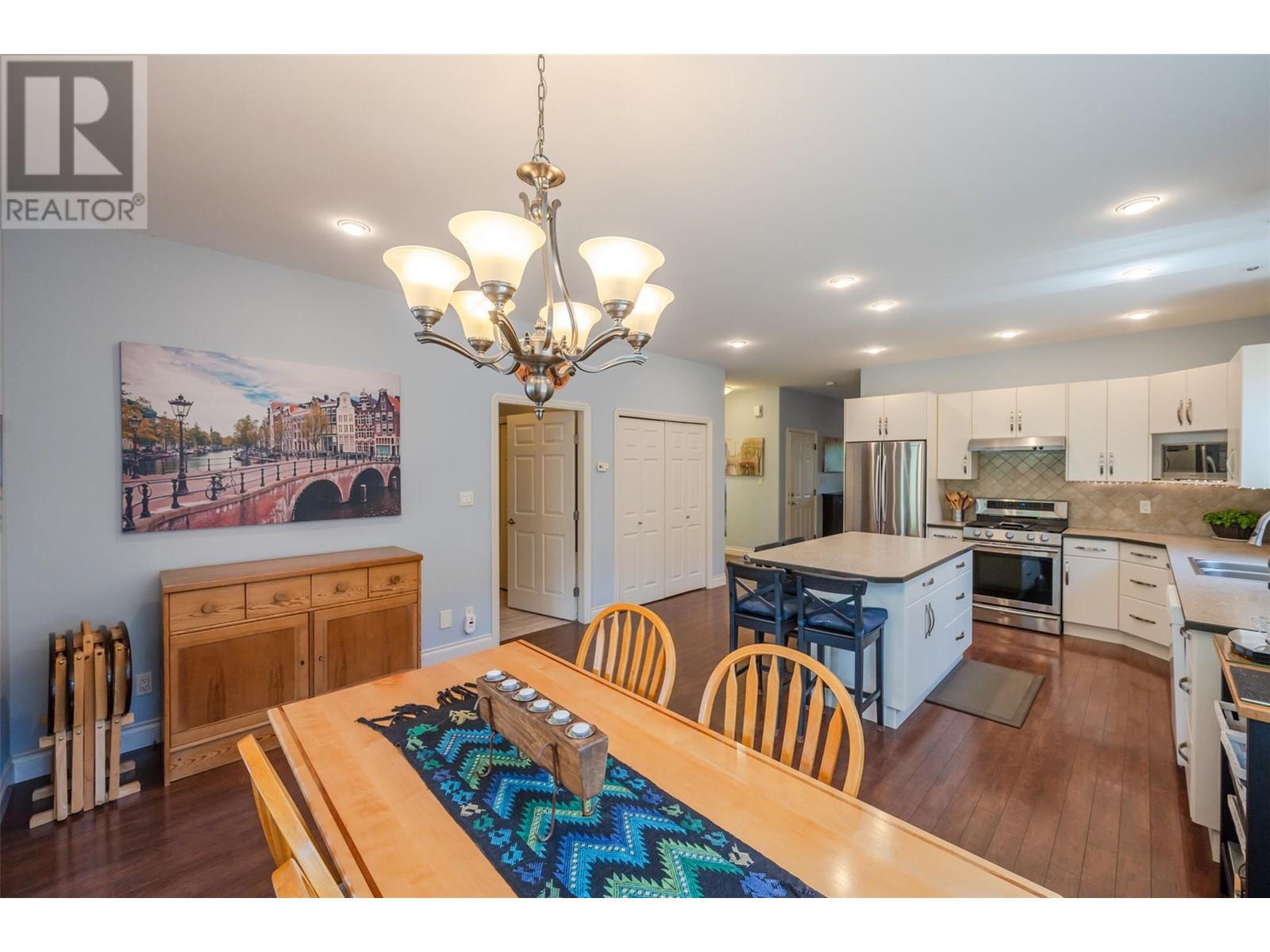 166 Willows Place, Oliver, British Columbia  V0H 1T4 - Photo 7 - 10349385