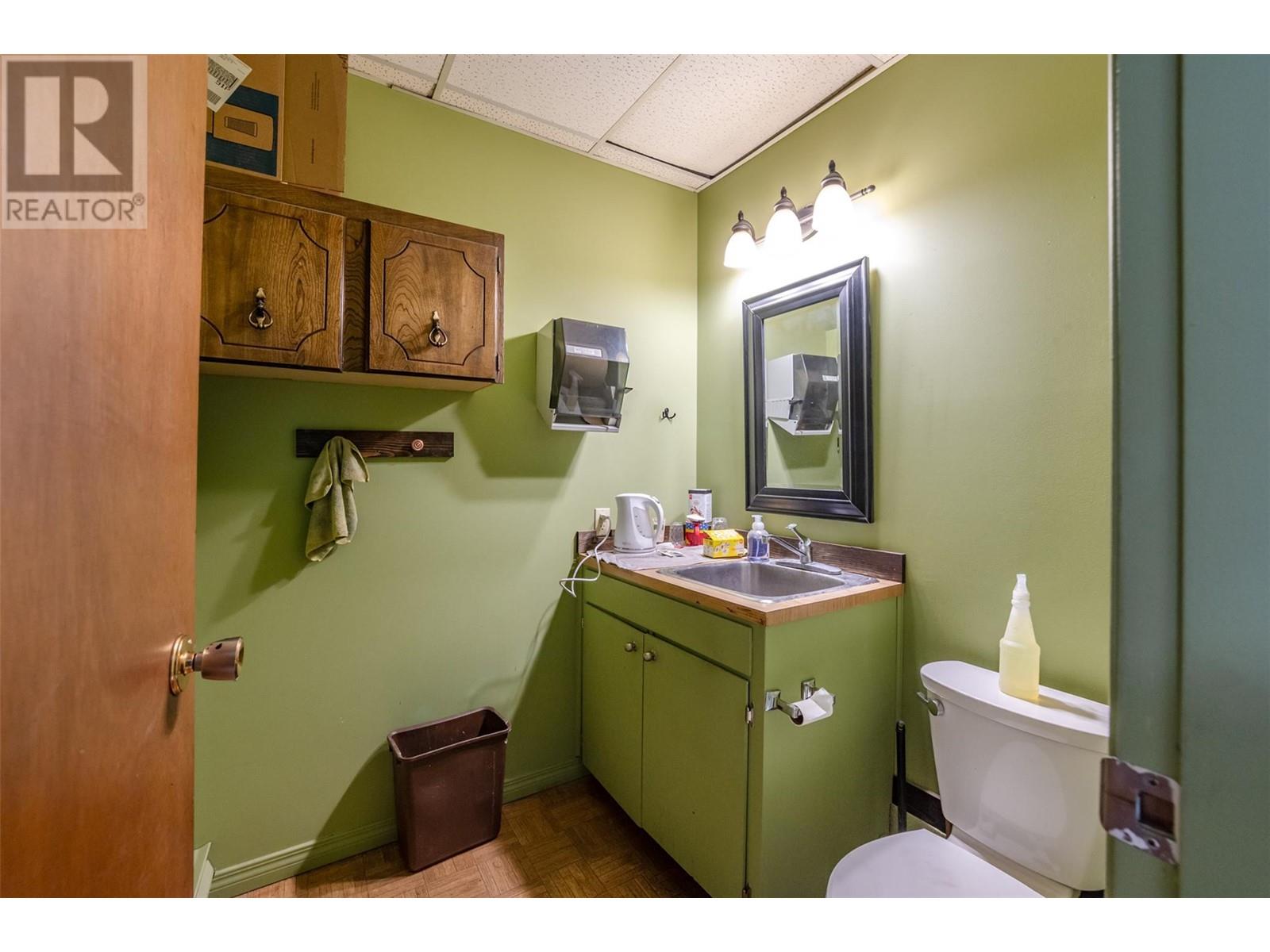 5668 Hwy 97 Highway, Oliver, British Columbia  V0H 1T9 - Photo 21 - 10349664