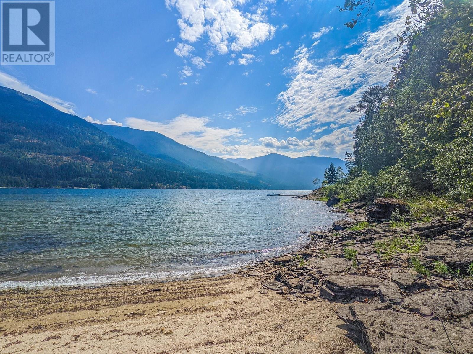 15730 Peters Road, Crawford Bay, British Columbia  V0B 1E0 - Photo 41 - 10349749